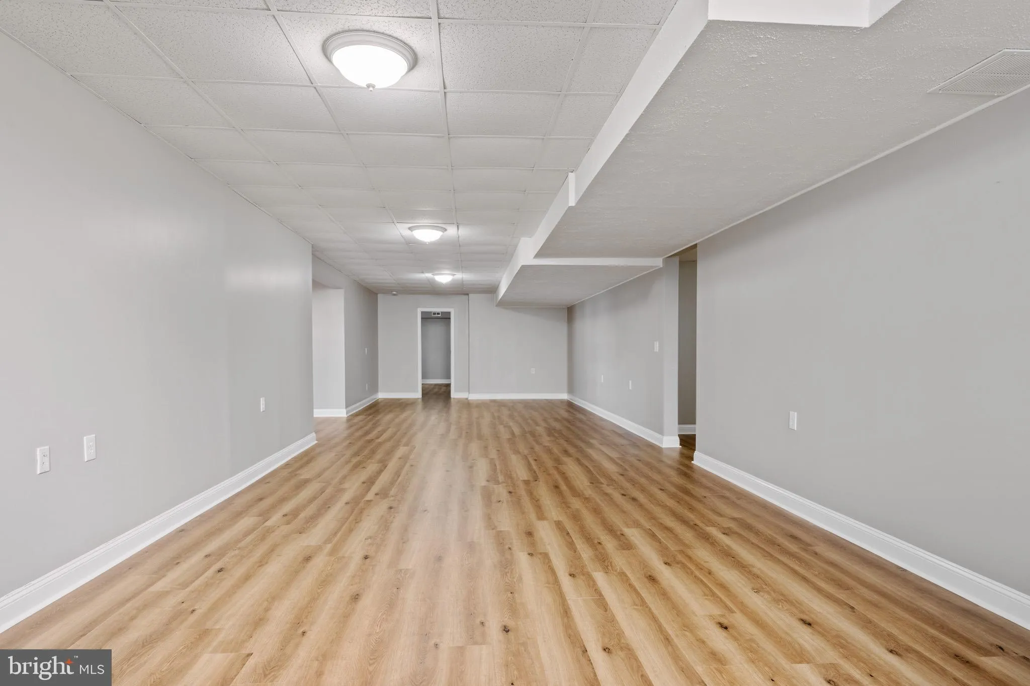 Winchester, Virginia 22602, United States, 5 Bedrooms Bedrooms, ,5 BathroomsBathrooms,Residential,Coming Soon,171630