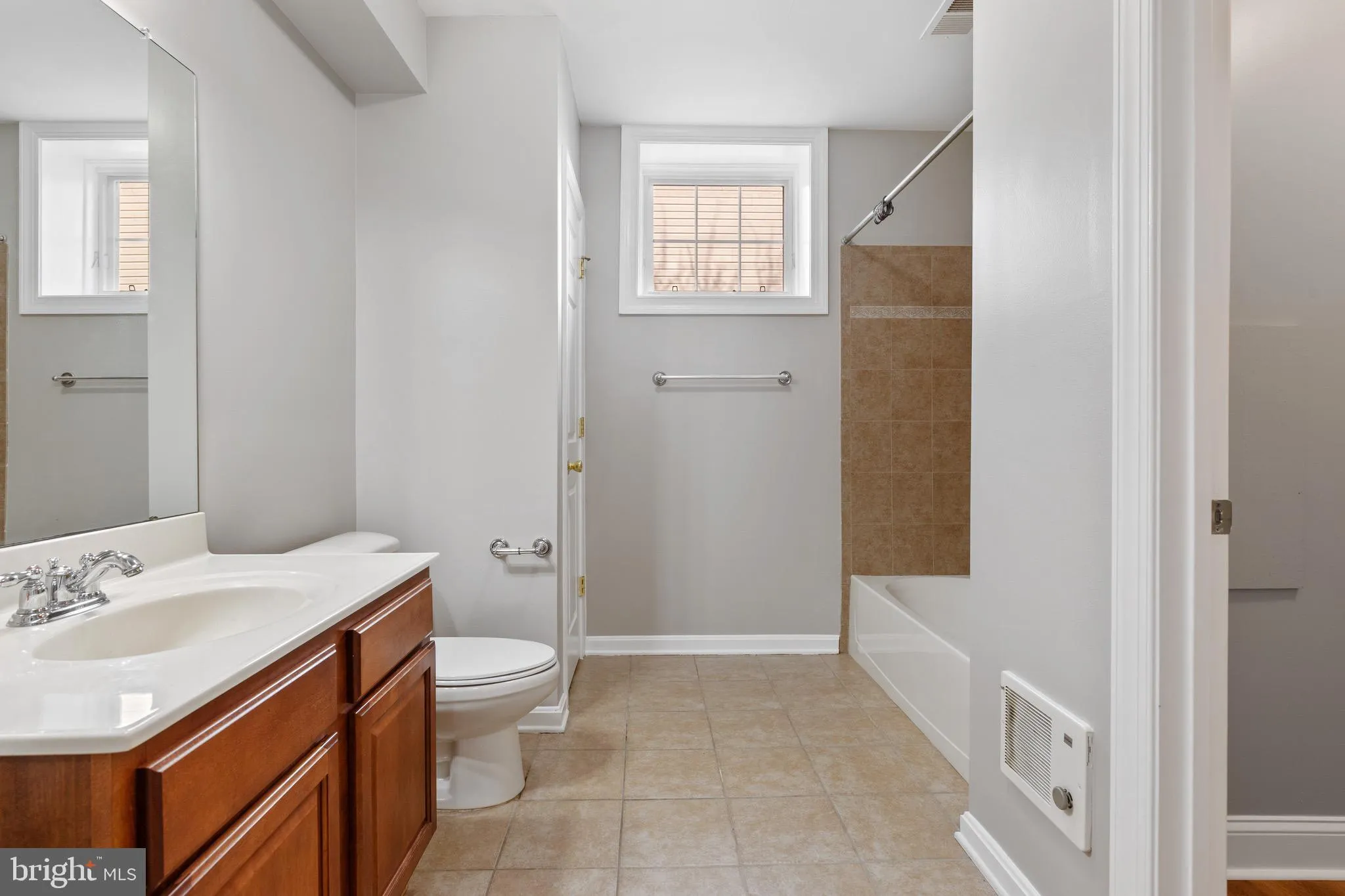 Winchester, Virginia 22602, United States, 5 Bedrooms Bedrooms, ,5 BathroomsBathrooms,Residential,Coming Soon,171630