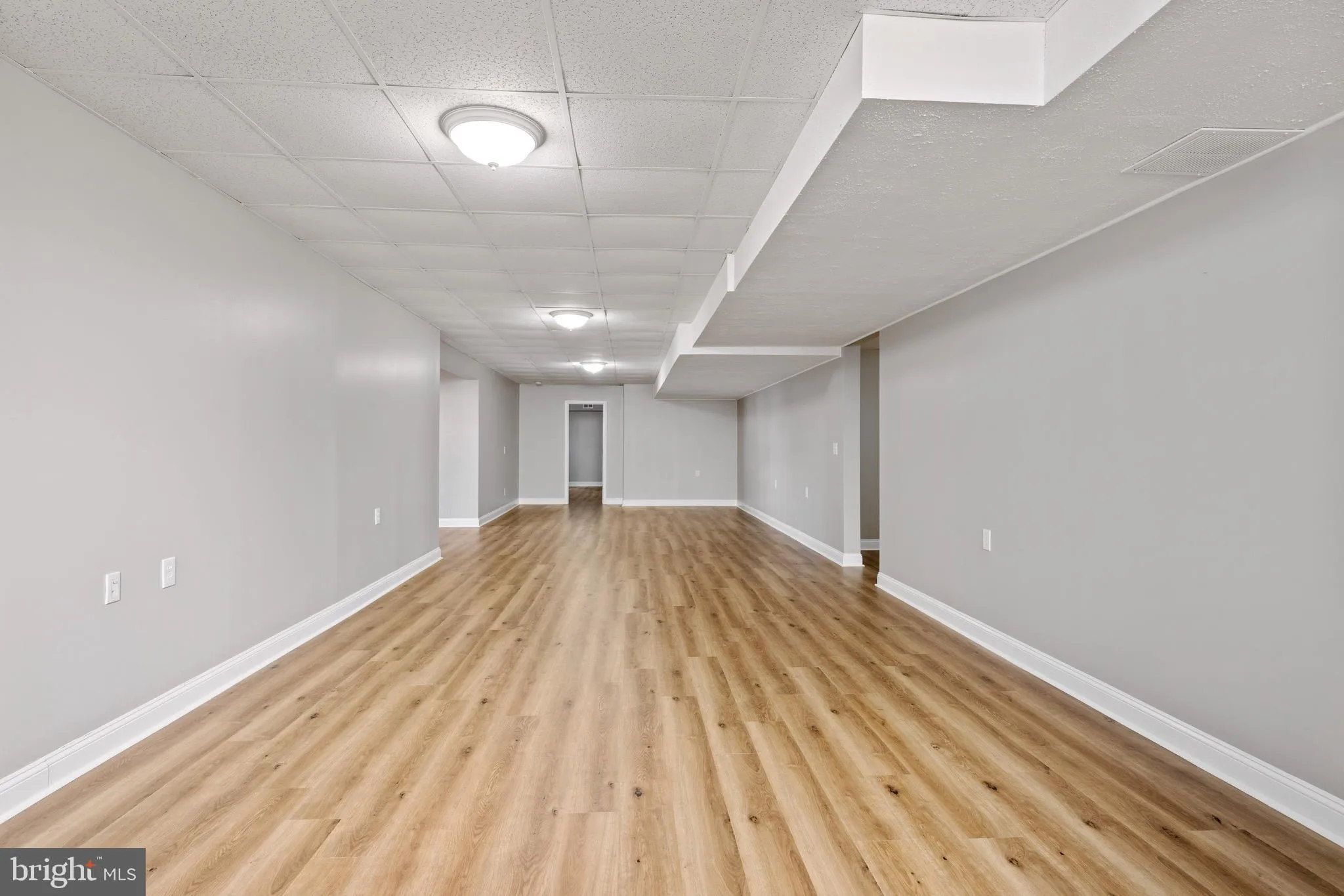 Winchester, Virginia 22602, United States, 5 Bedrooms Bedrooms, ,5 BathroomsBathrooms,Residential,Coming Soon,171630