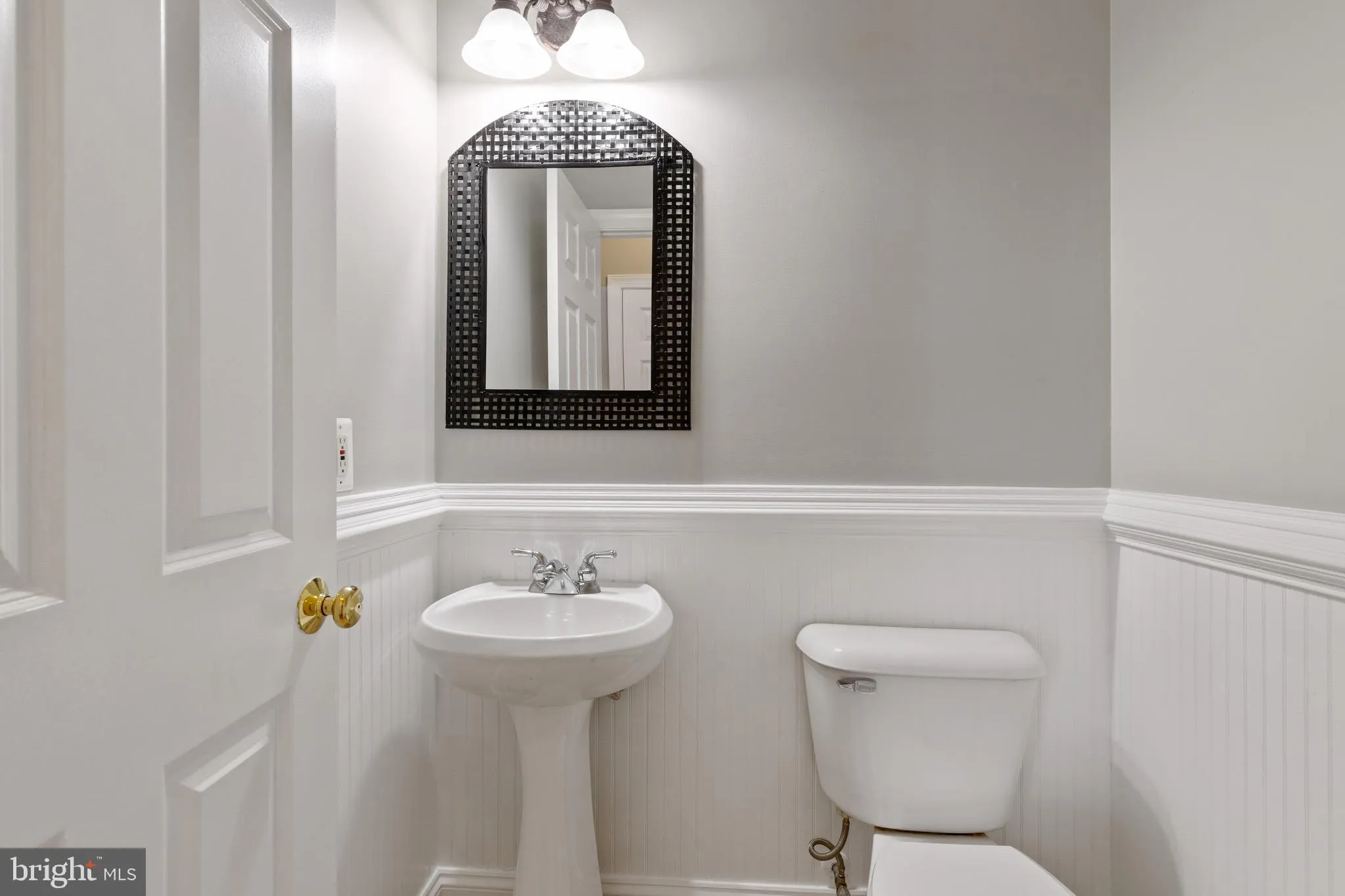 Winchester, Virginia 22602, United States, 5 Bedrooms Bedrooms, ,5 BathroomsBathrooms,Residential,Coming Soon,171630