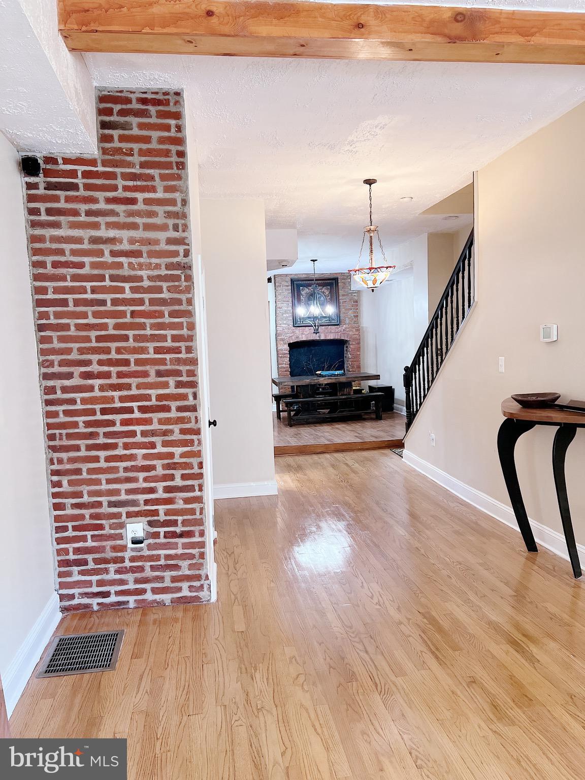 RESERVOIR HILL - Residential