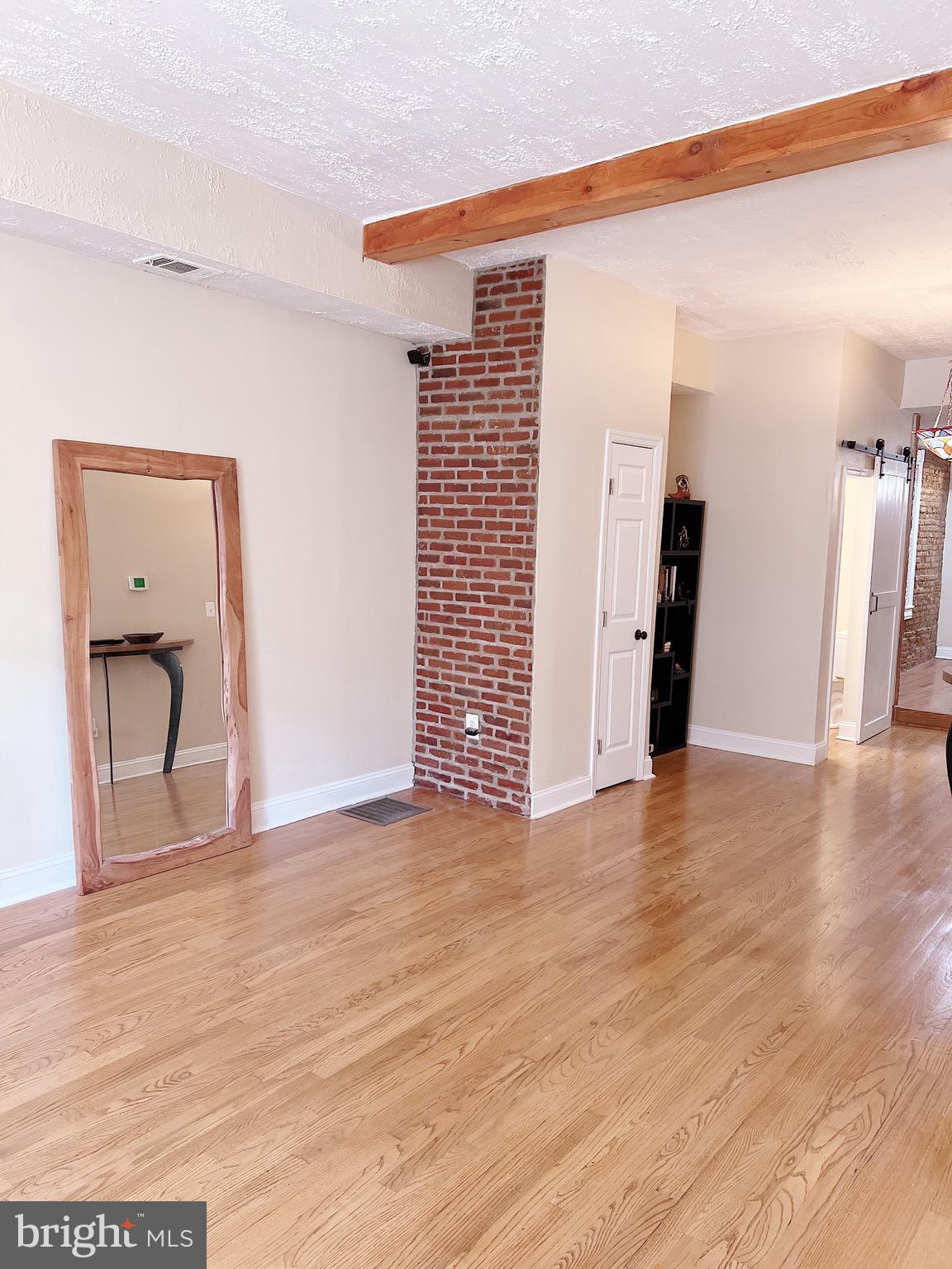 RESERVOIR HILL - Residential