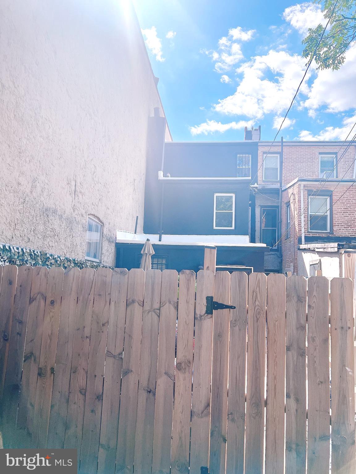 RESERVOIR HILL - Residential