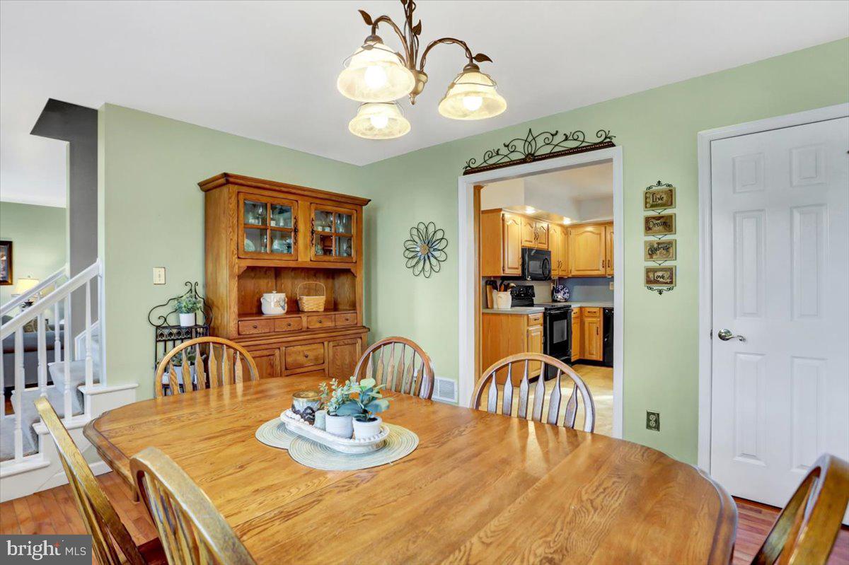 MOWER MEADOWS - Residential