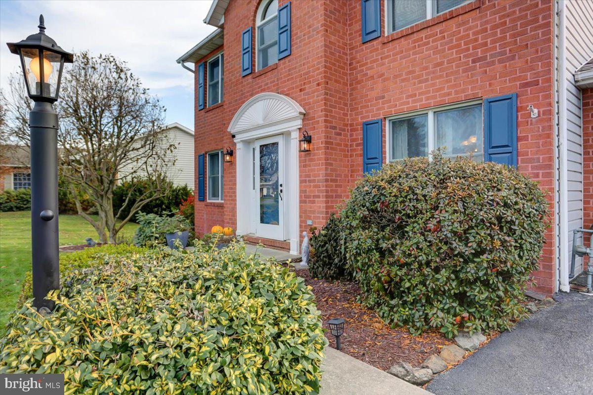 MOWER MEADOWS - Residential