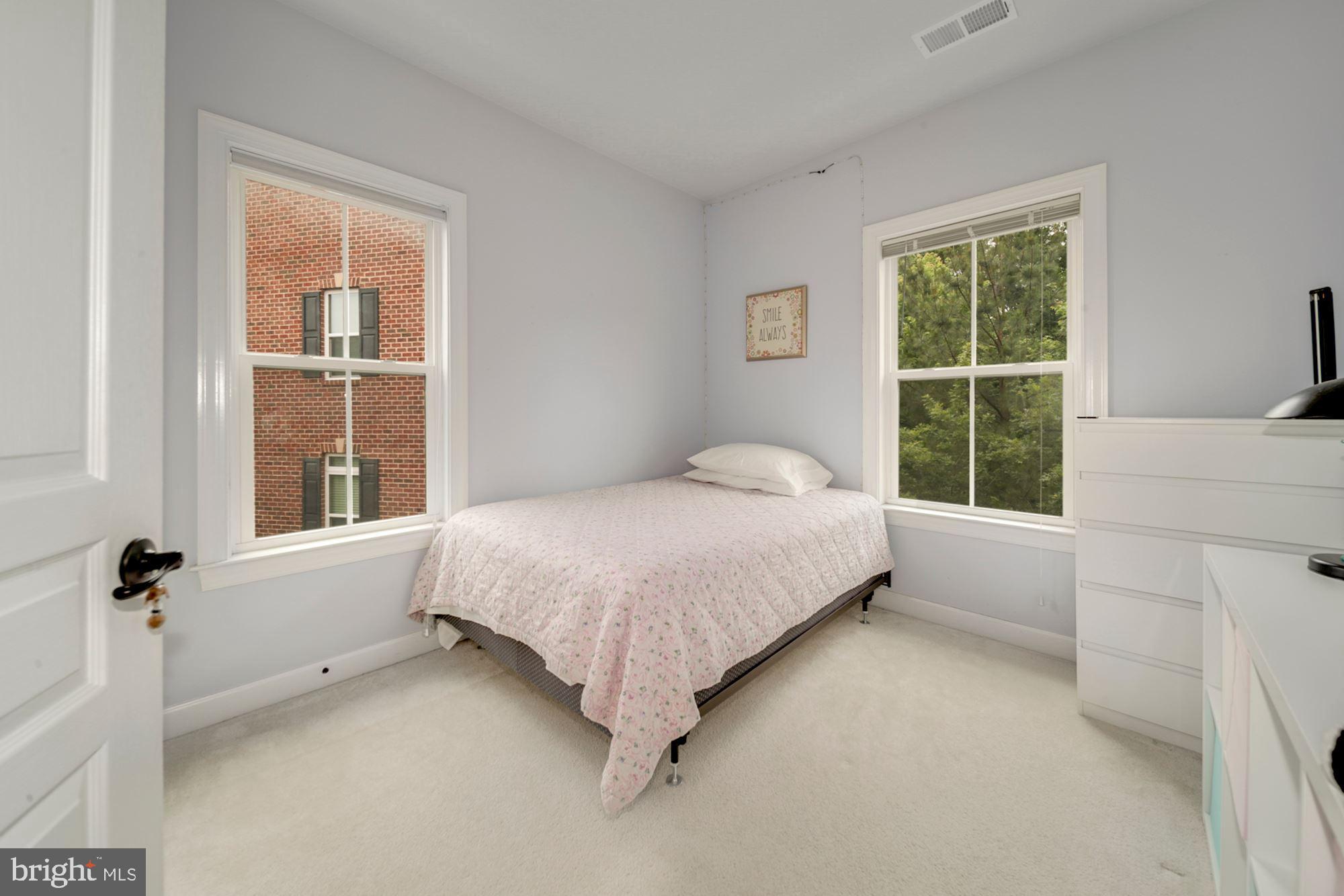 PARKLANDS AT WATKINS MILL - Residential Lease