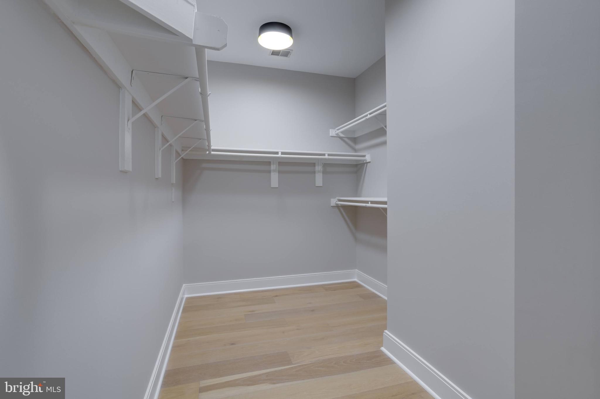 MILLWOOD POND - Residential