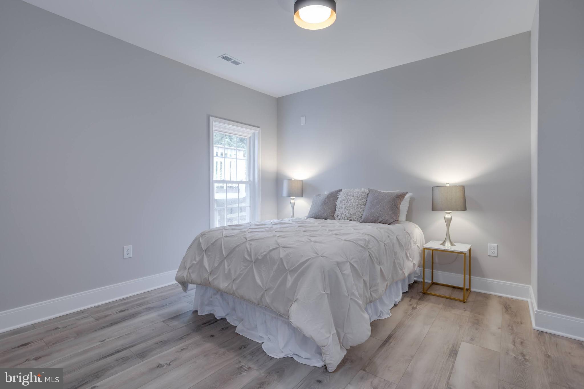 MILLWOOD POND - Residential