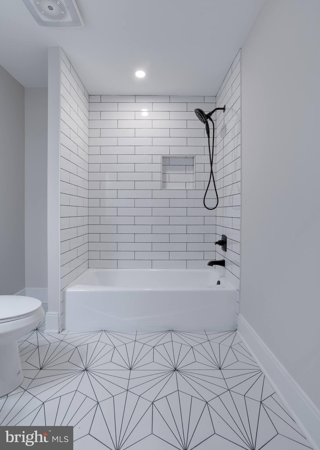 MILLWOOD POND - Residential