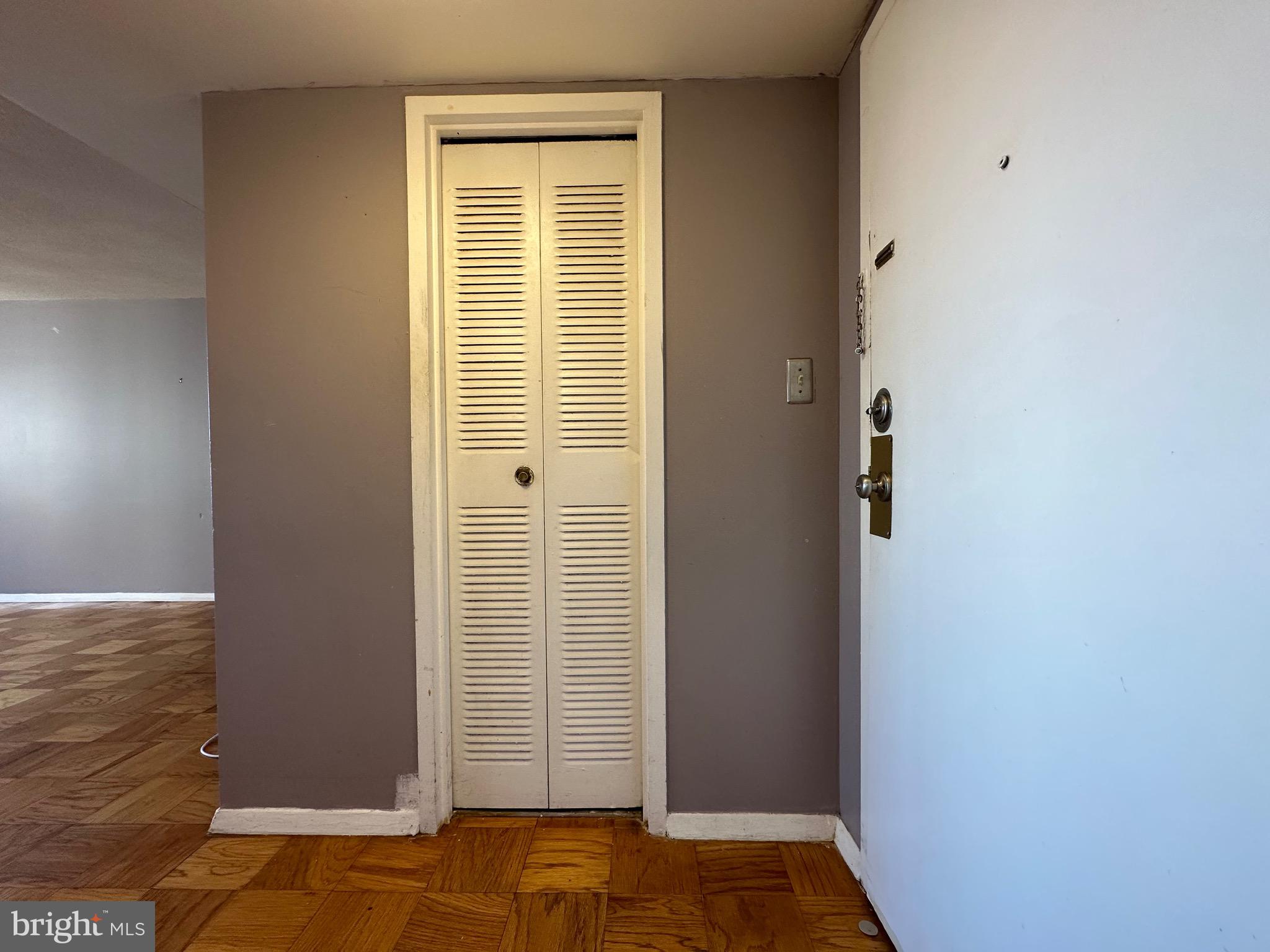 ADELPHI - Residential