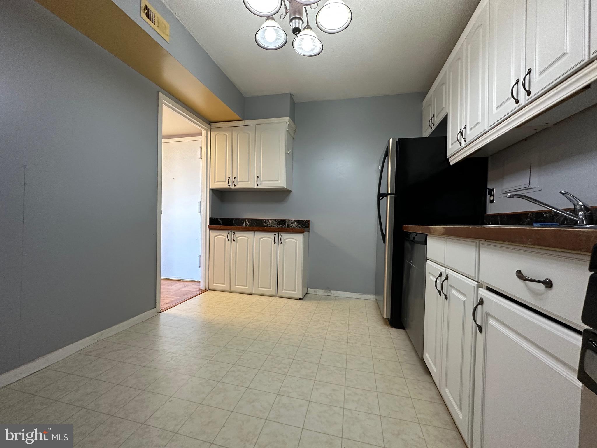 ADELPHI - Residential