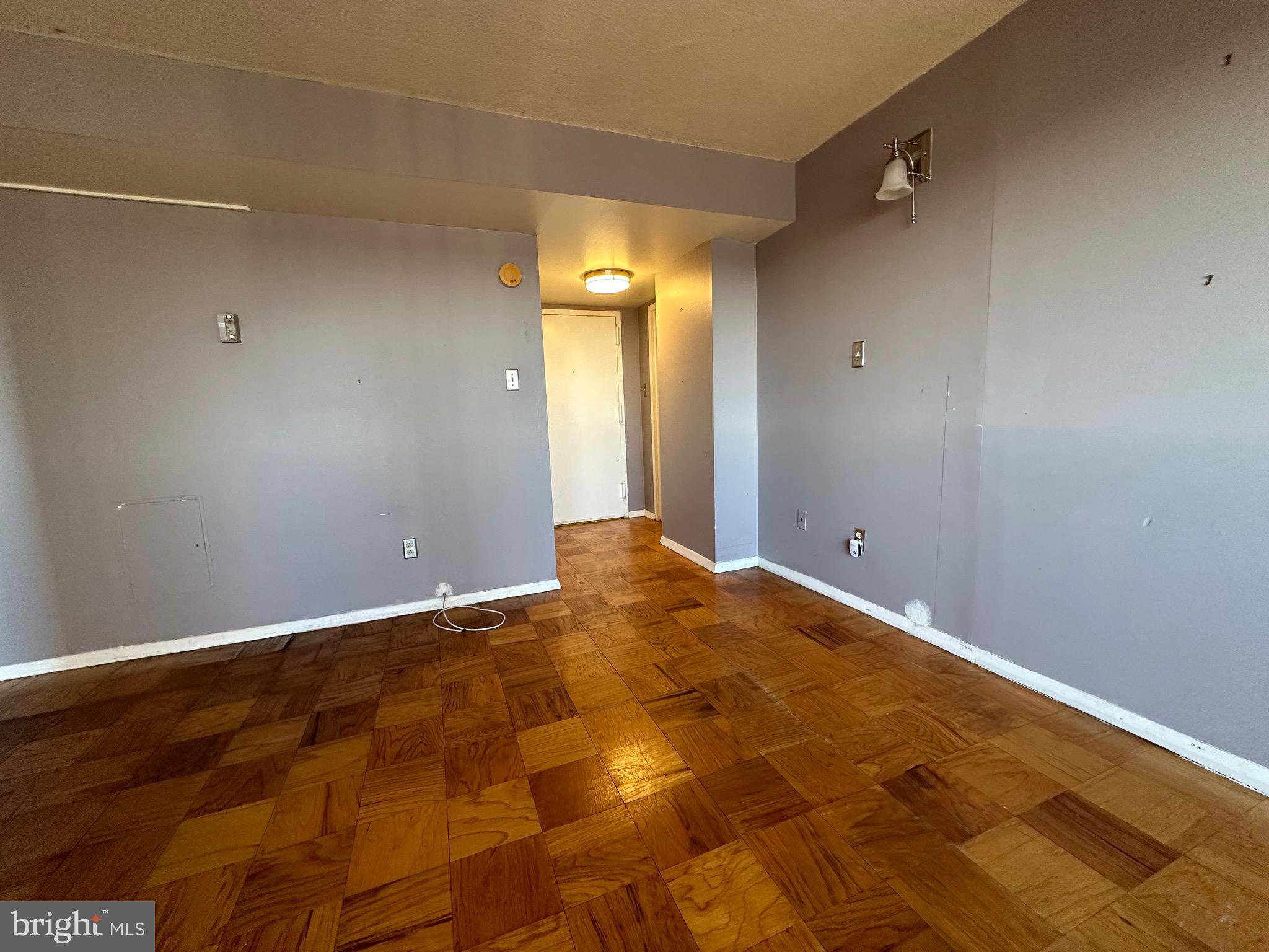 ADELPHI - Residential