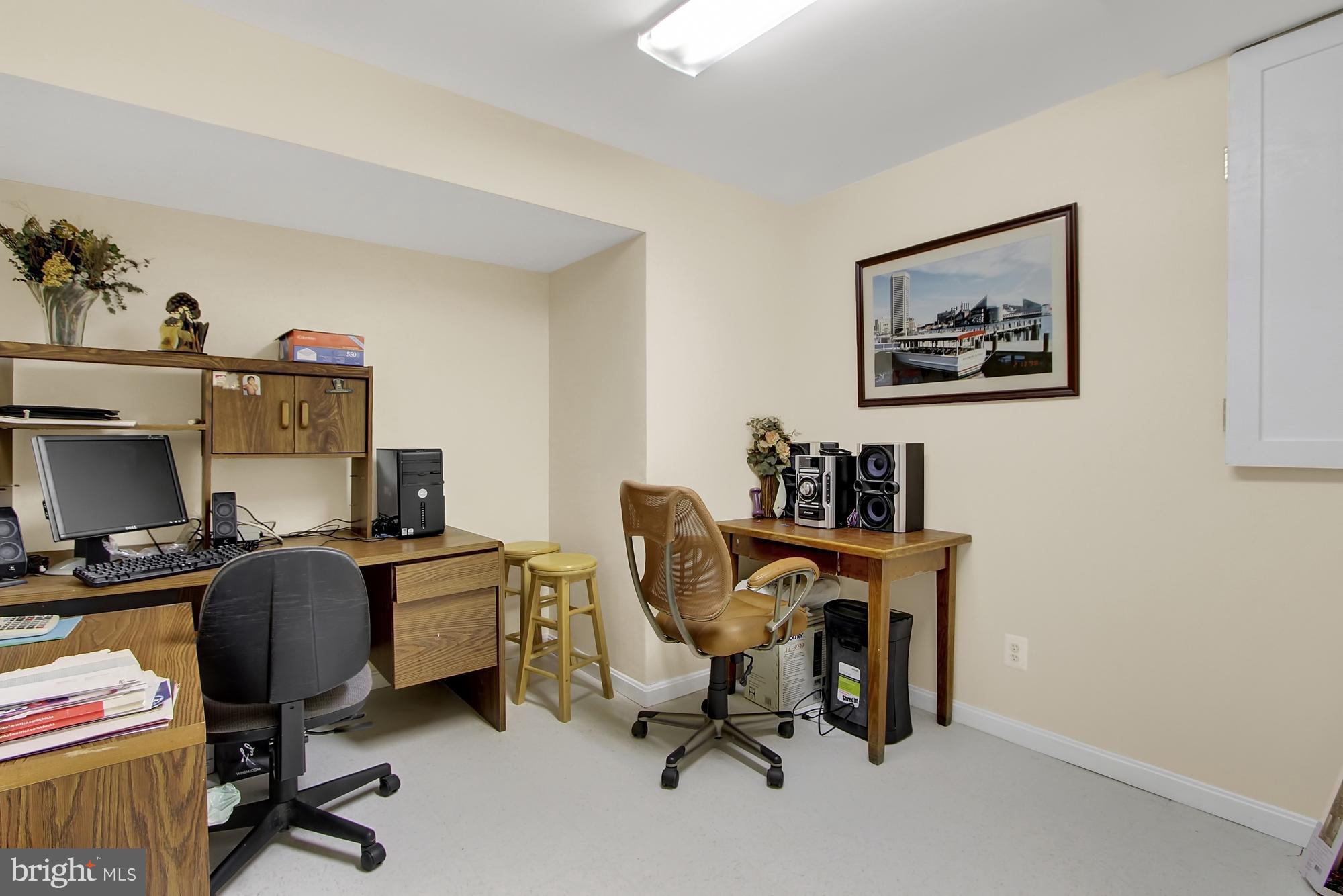 REISTERSTOWN - Residential