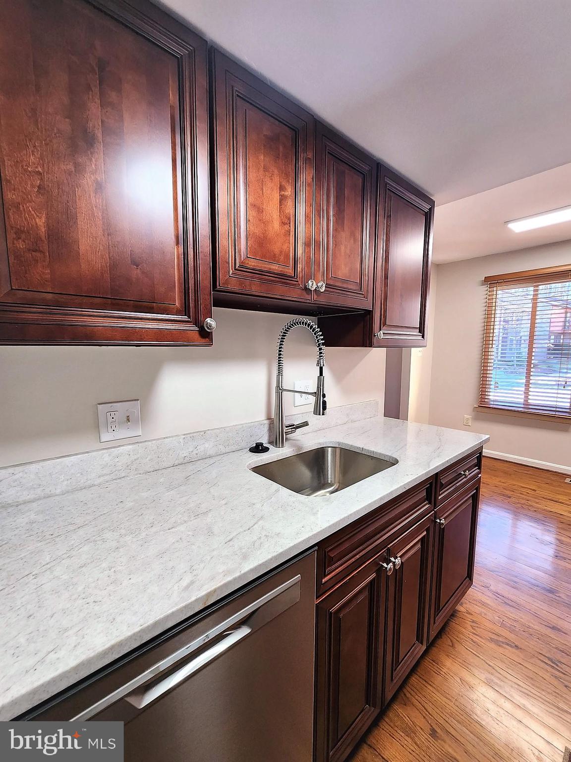 REDLAND STATION TH - Residential Lease