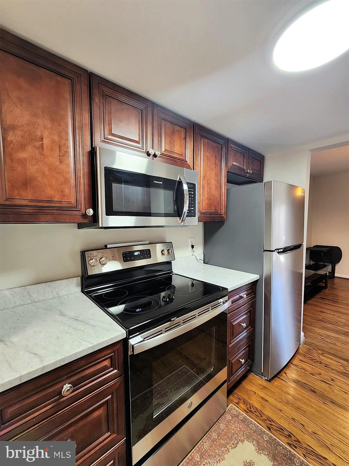 REDLAND STATION TH - Residential Lease