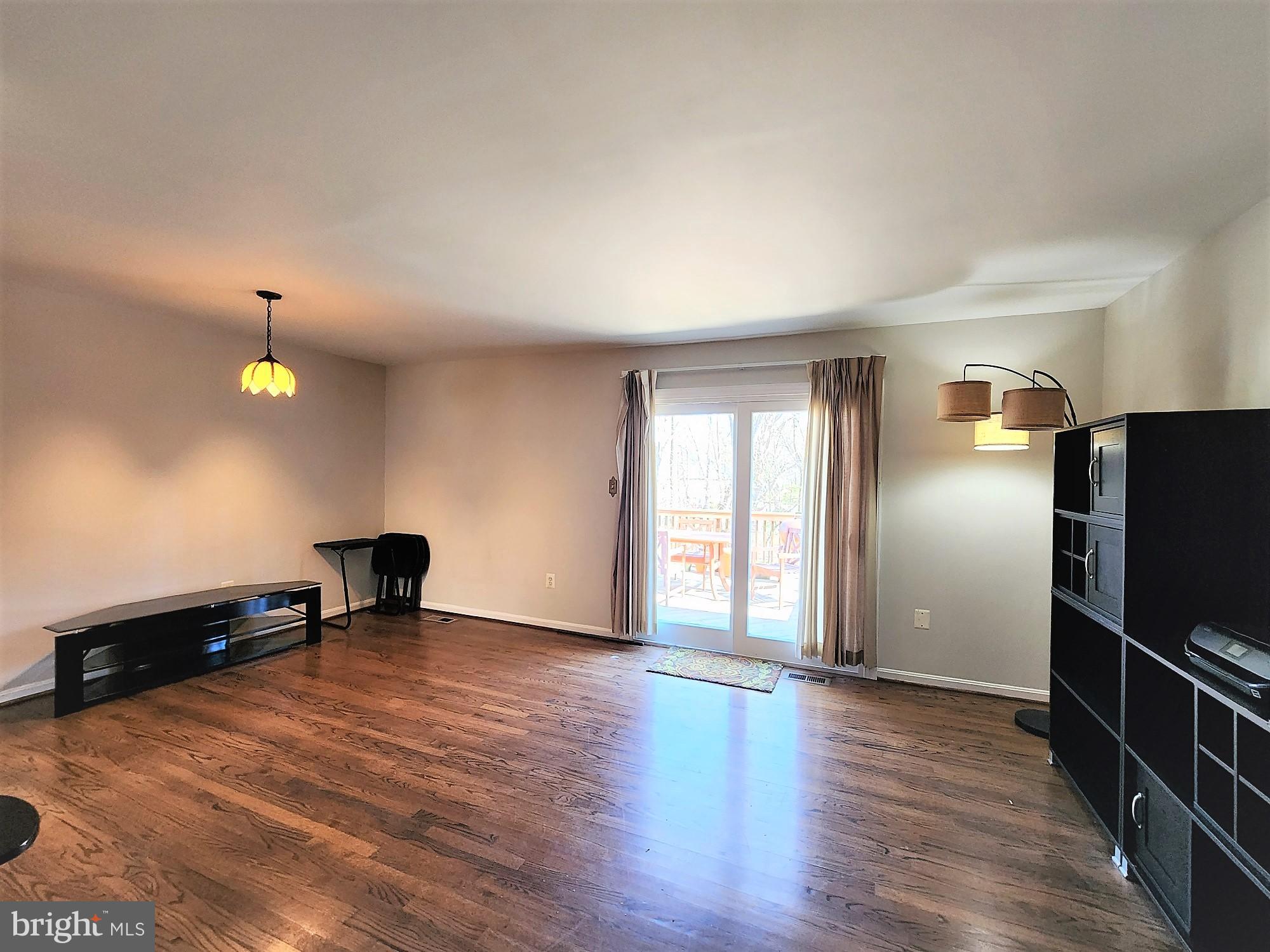 REDLAND STATION TH - Residential Lease