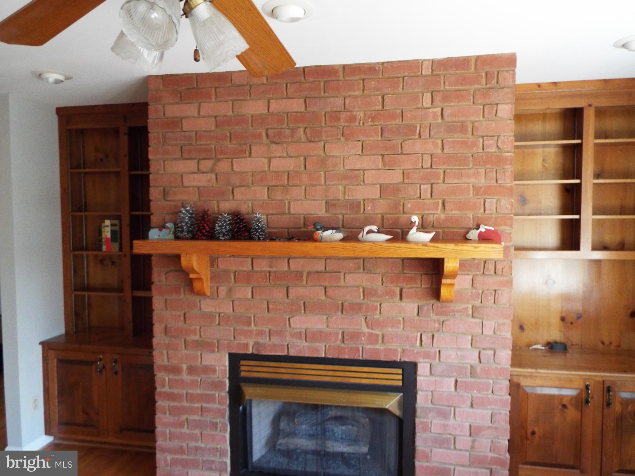 HARRIS CREEK - Residential