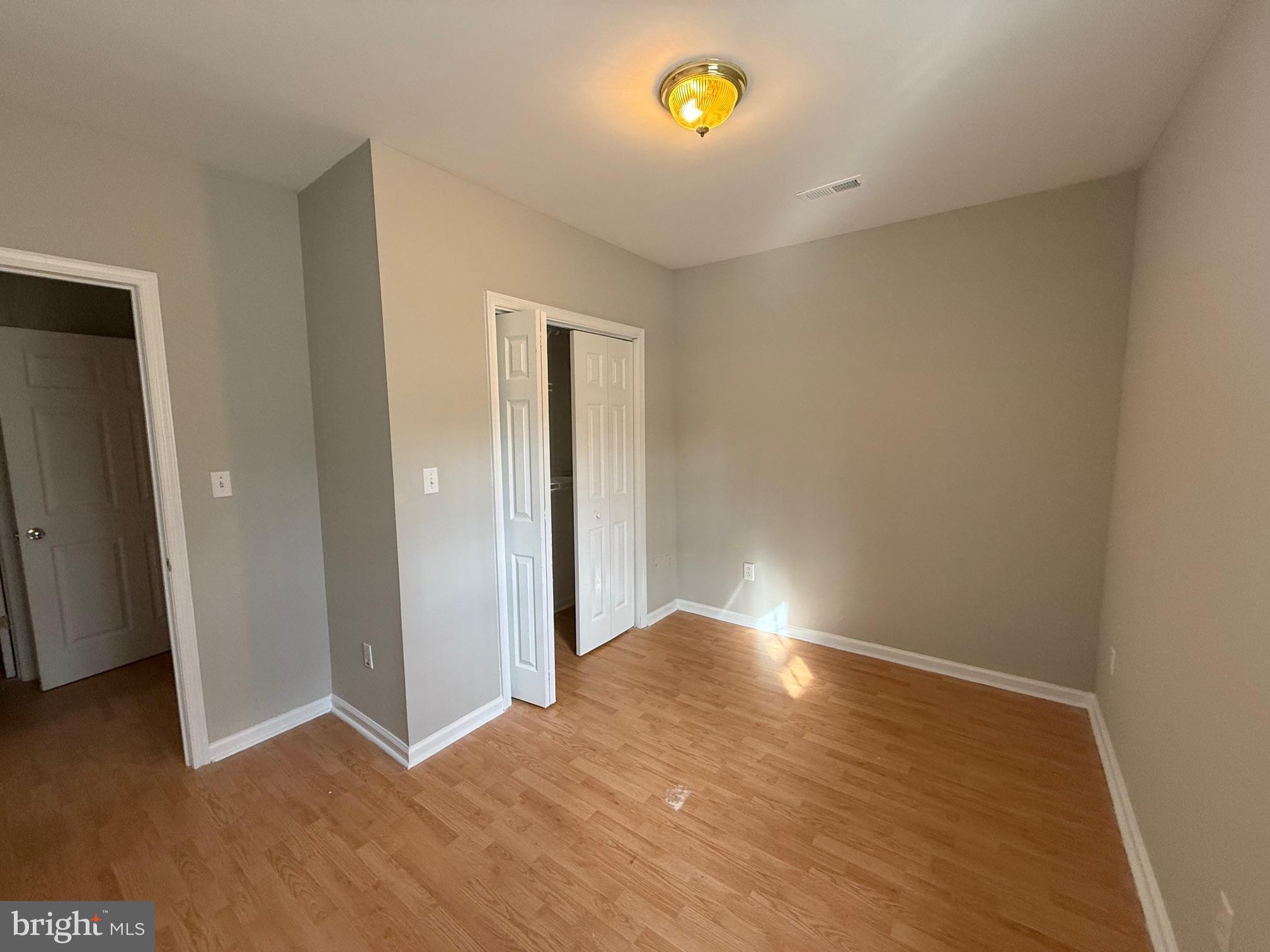 HARRIS CREEK - Residential