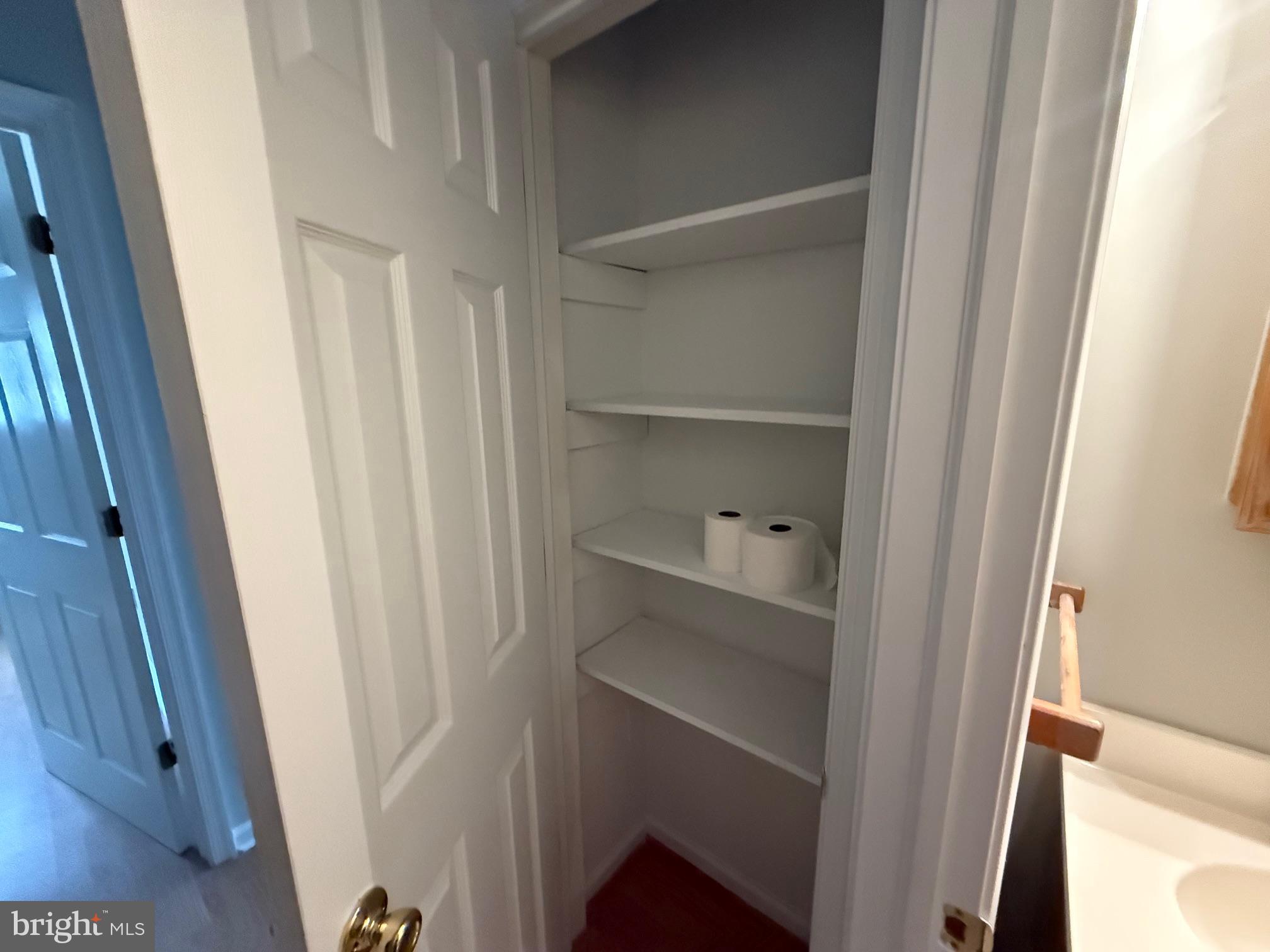 HARRIS CREEK - Residential