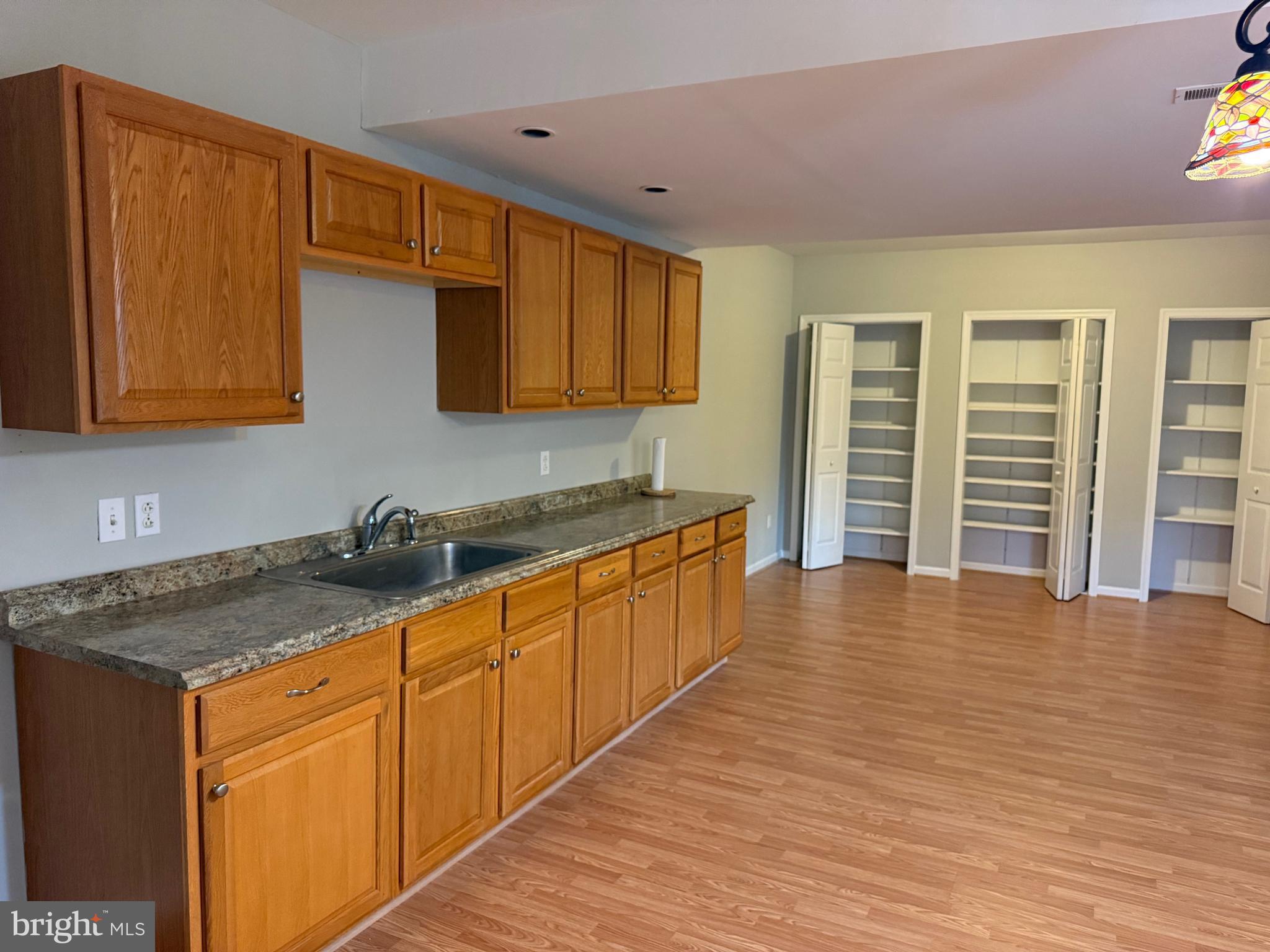 HARRIS CREEK - Residential