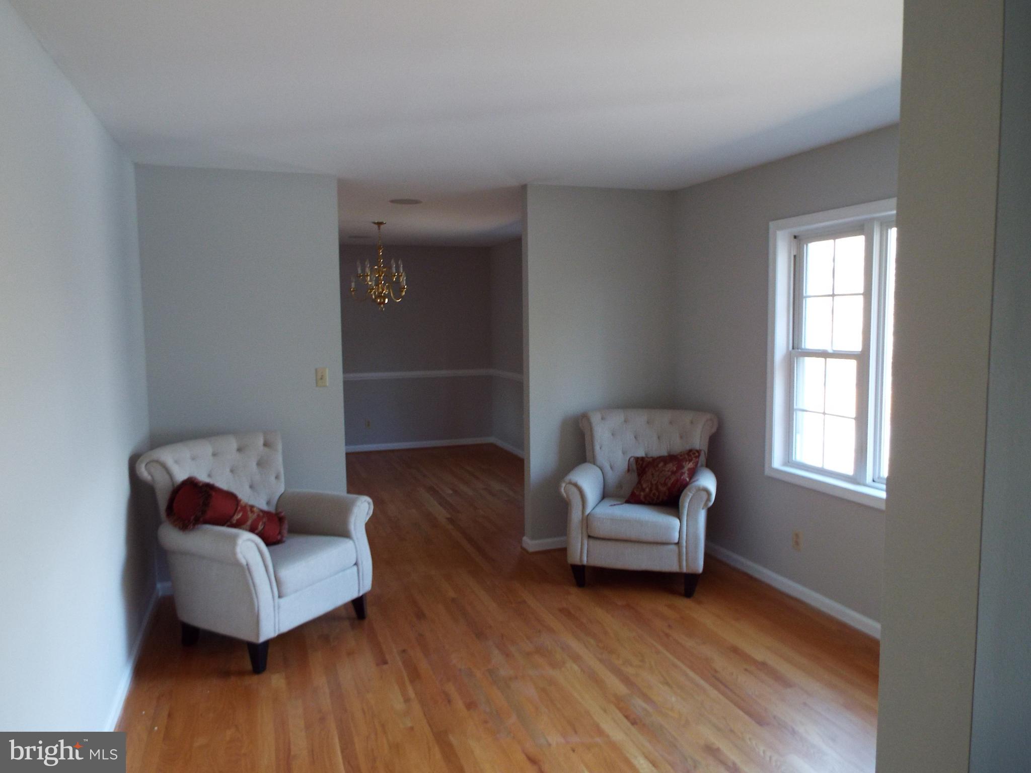 HARRIS CREEK - Residential