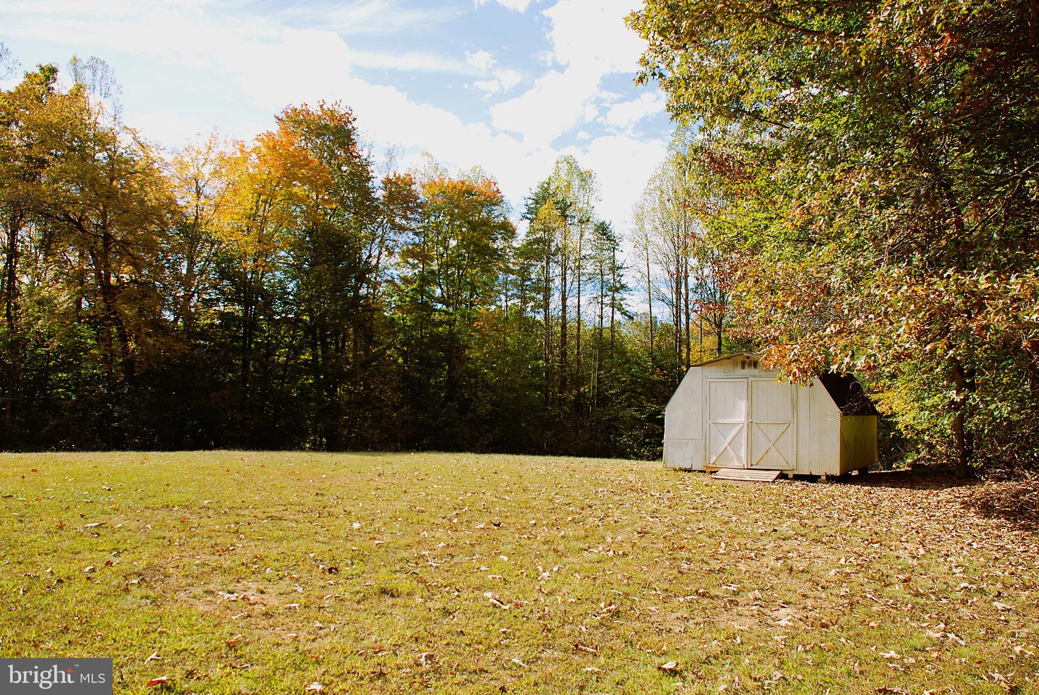 HARRIS CREEK - Residential