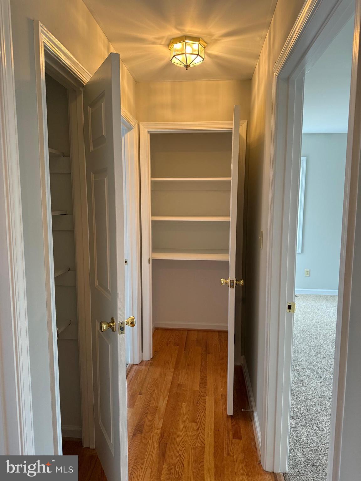 HARRIS CREEK - Residential