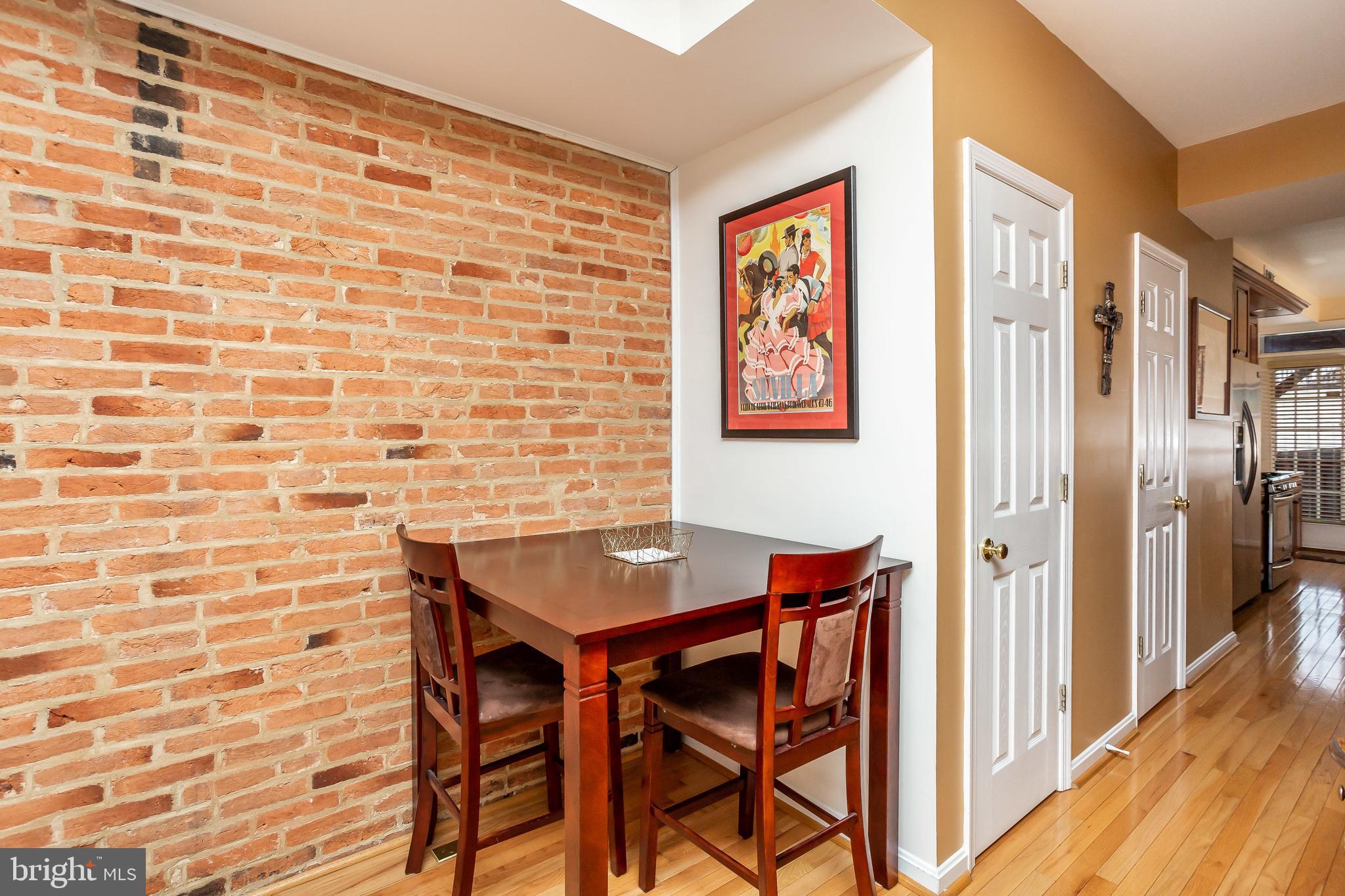 RIVERSIDE - Residential