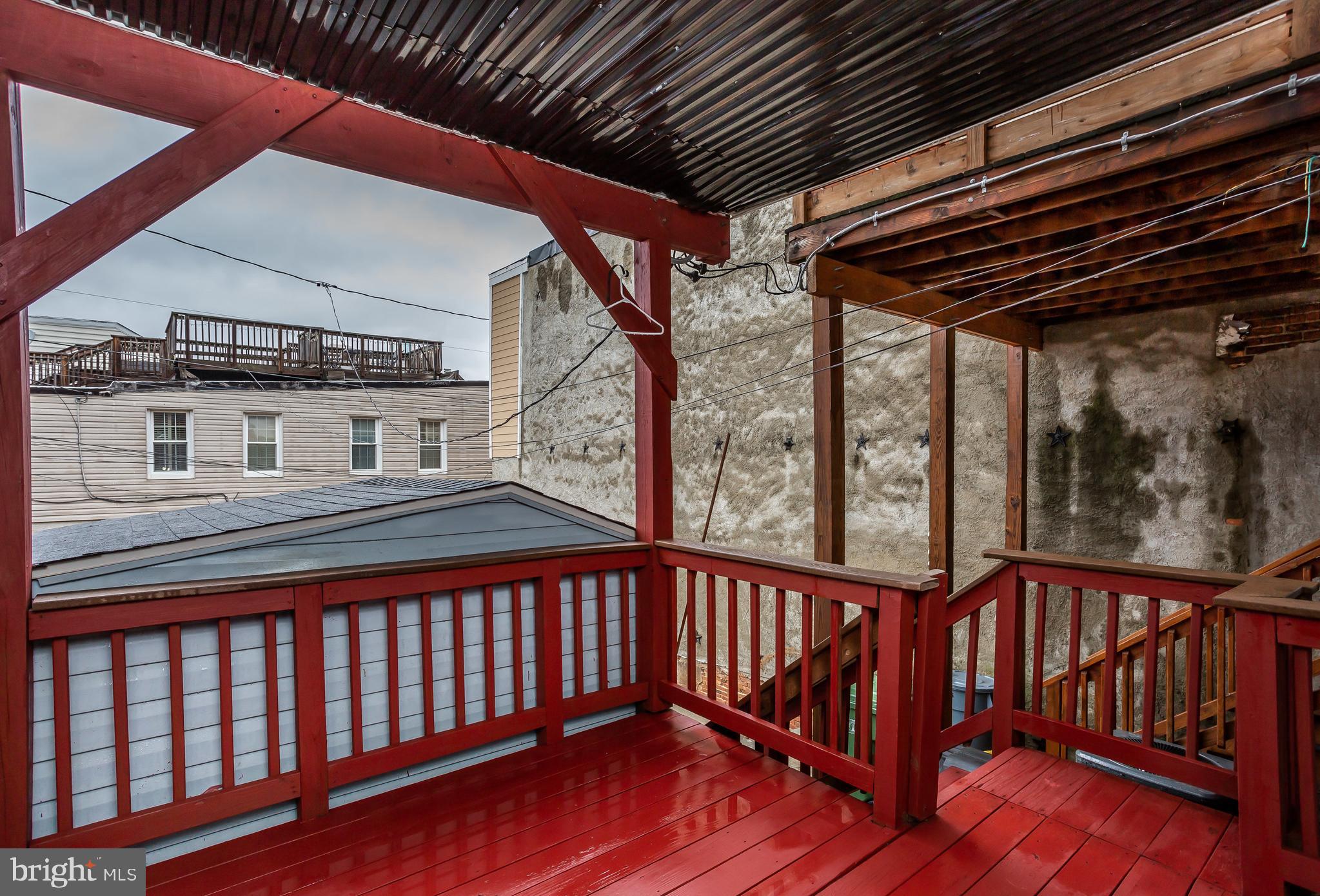 RIVERSIDE - Residential