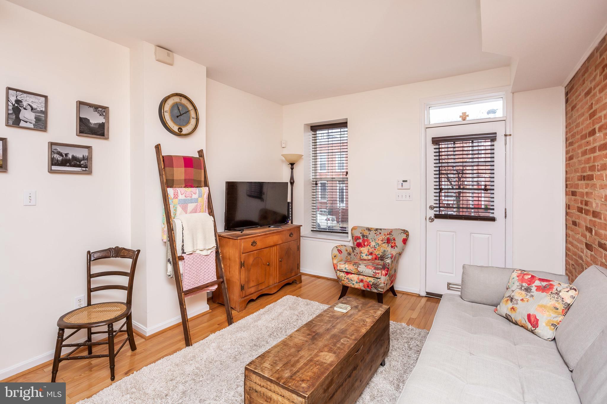 RIVERSIDE - Residential