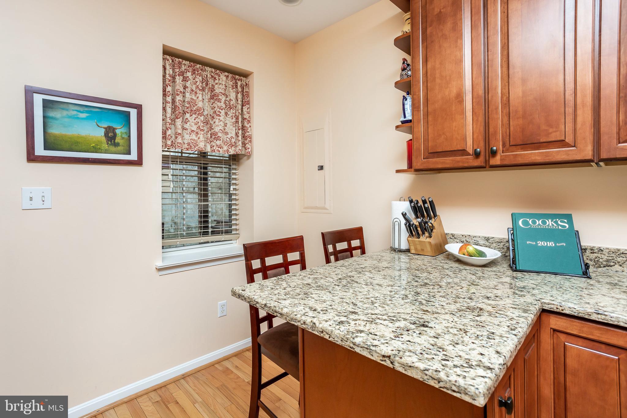 RIVERSIDE - Residential