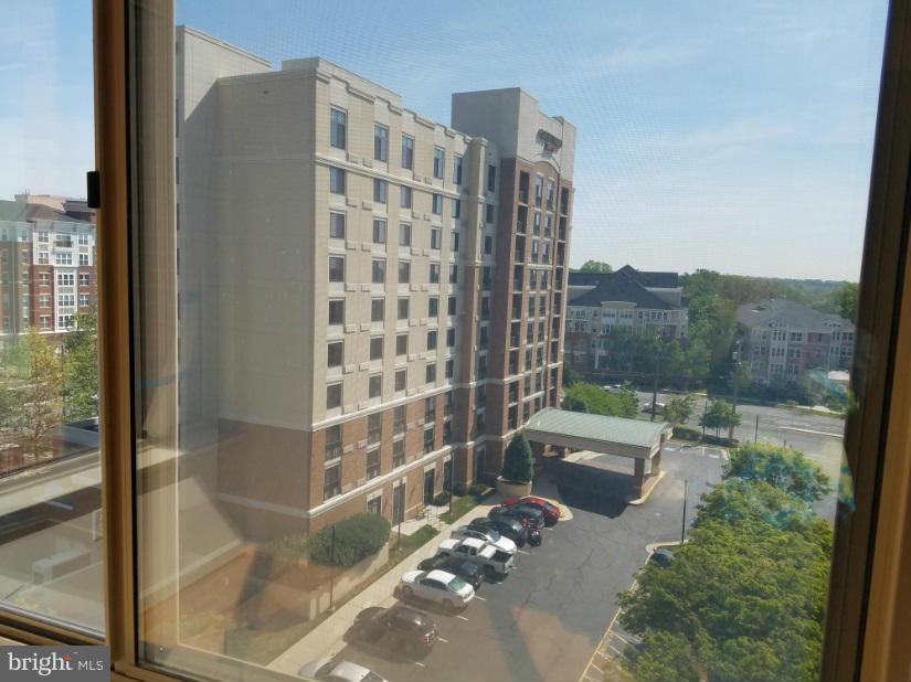 2726 GALLOWS ROAD 814