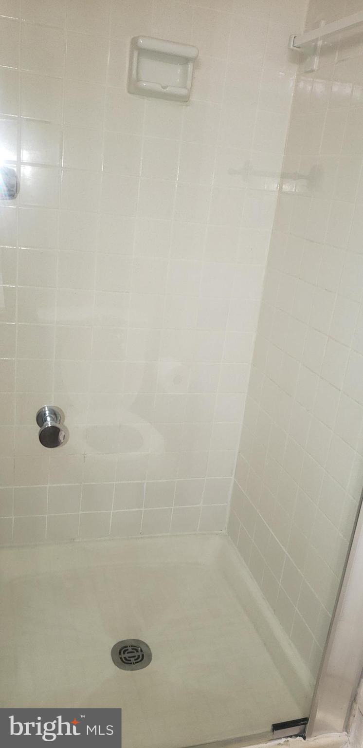 EDSALL TERRACE - Residential Lease