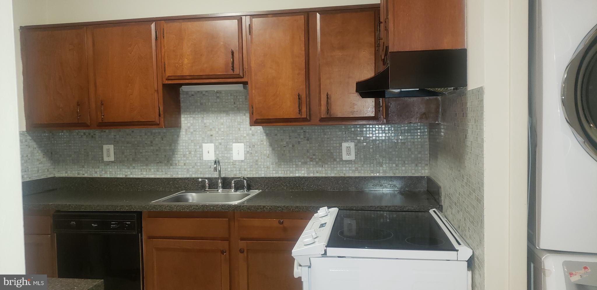 EDSALL TERRACE - Residential Lease