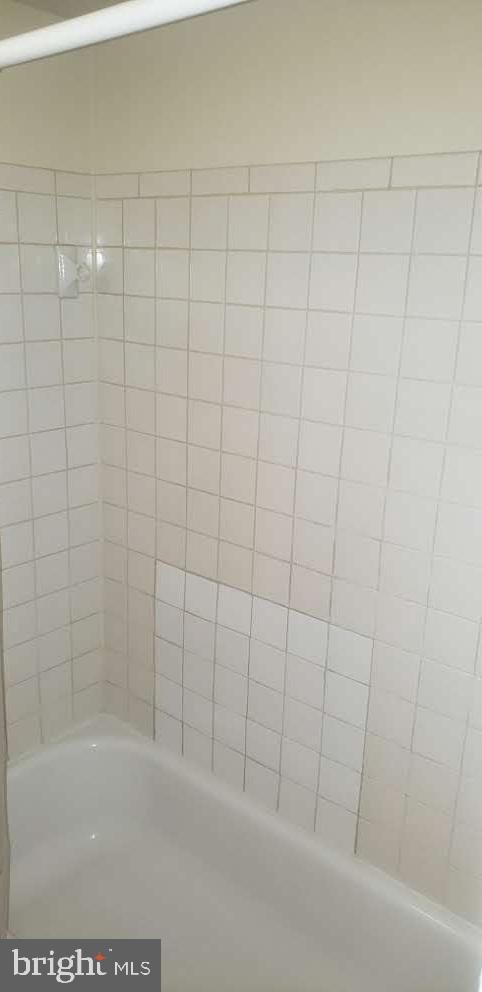 EDSALL TERRACE - Residential Lease