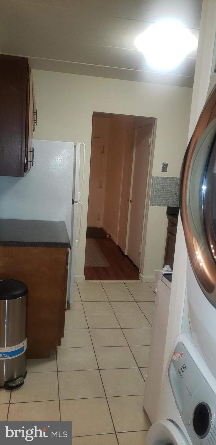 EDSALL TERRACE - Residential Lease