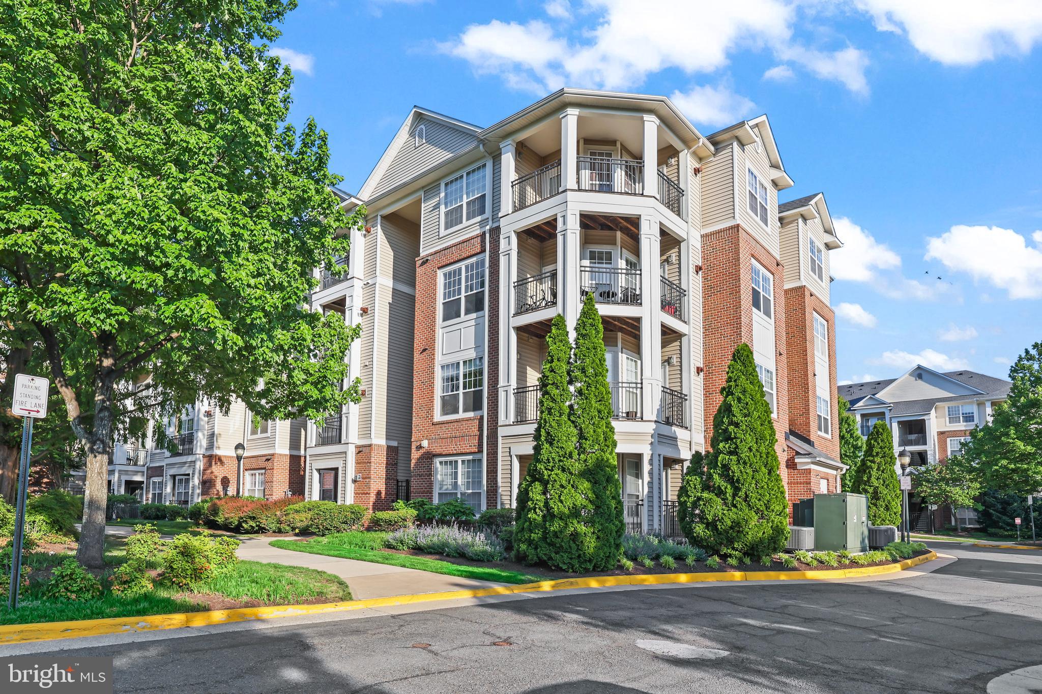 BRYSON AT WOODLAND PARK - Residential
