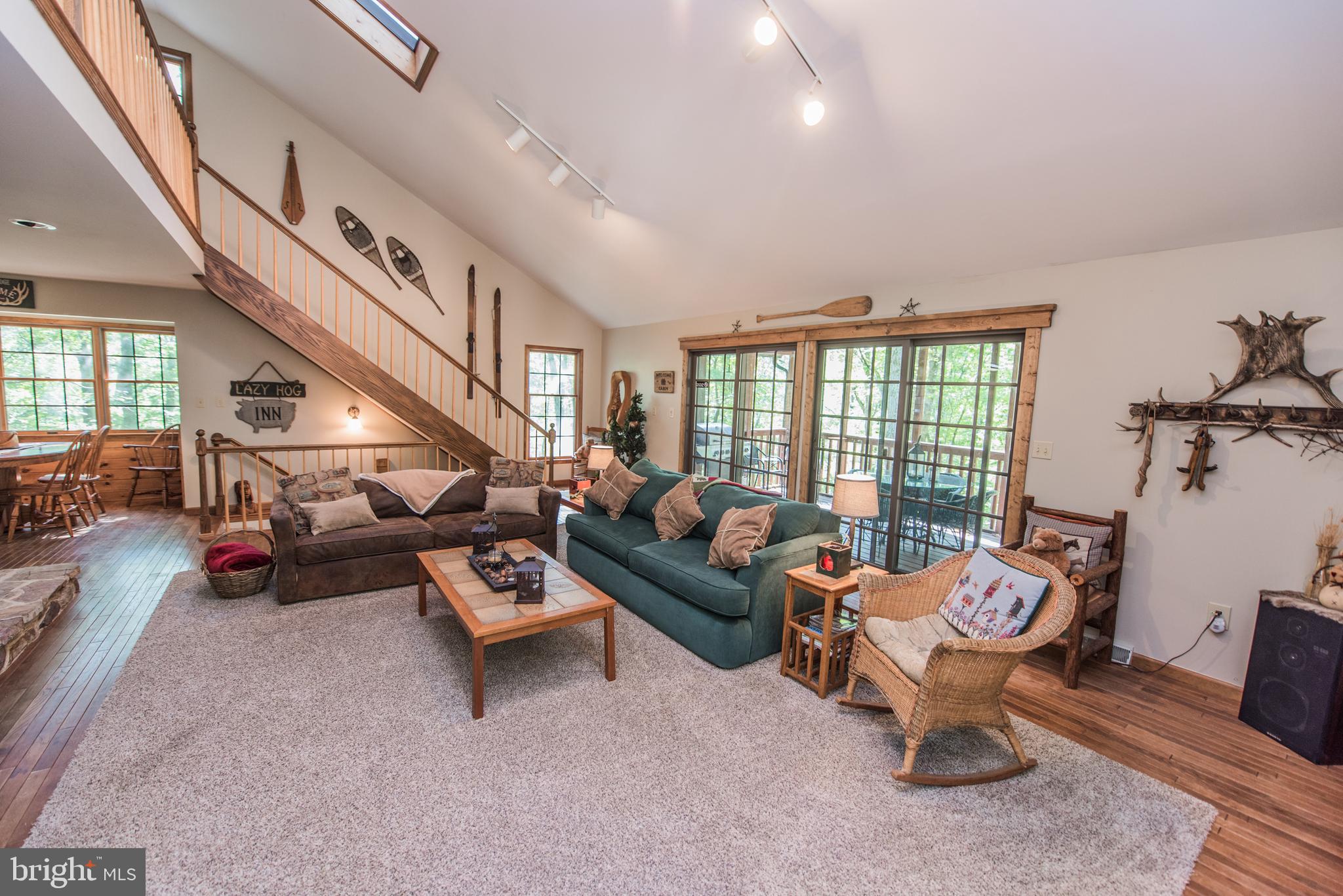 COOLFONT MOUNTAINSIDE - Residential