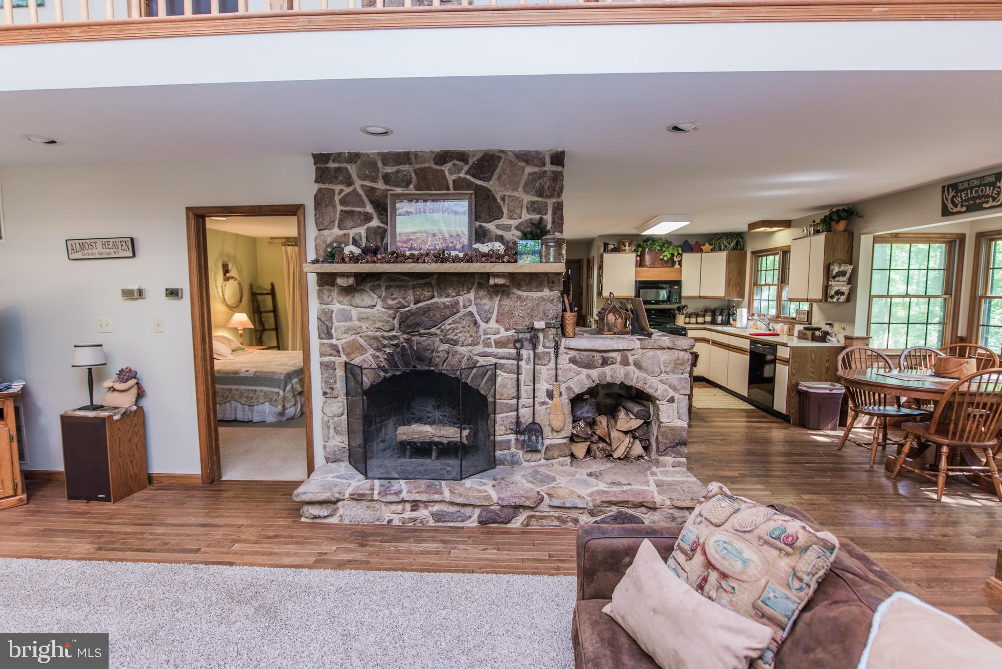 COOLFONT MOUNTAINSIDE - Residential