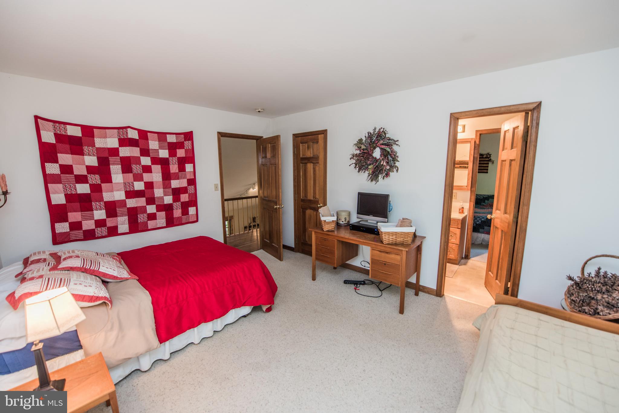 COOLFONT MOUNTAINSIDE - Residential