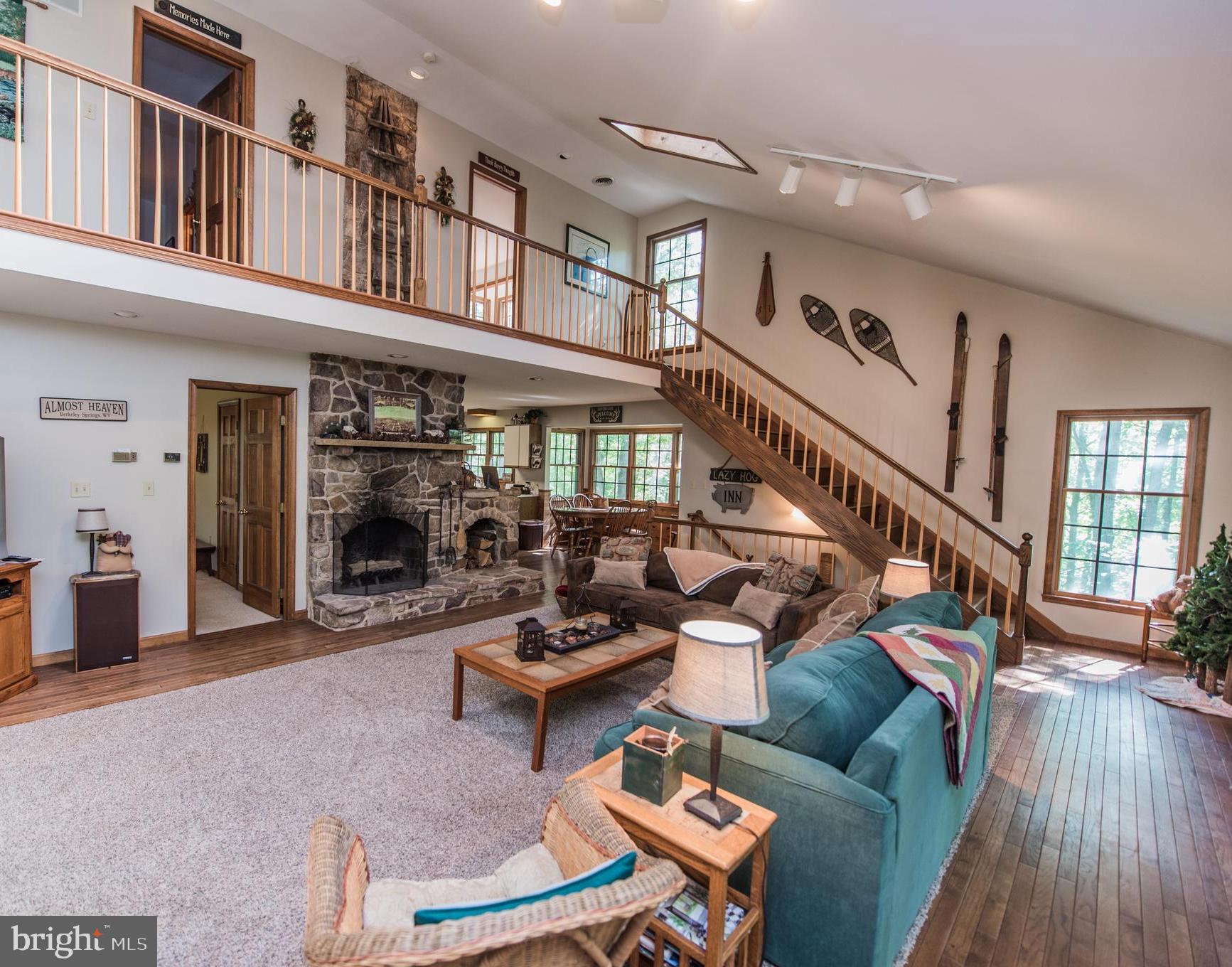 COOLFONT MOUNTAINSIDE - Residential