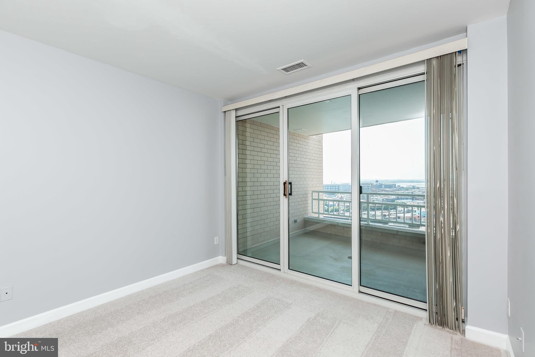 HARBORVIEW - Residential Lease