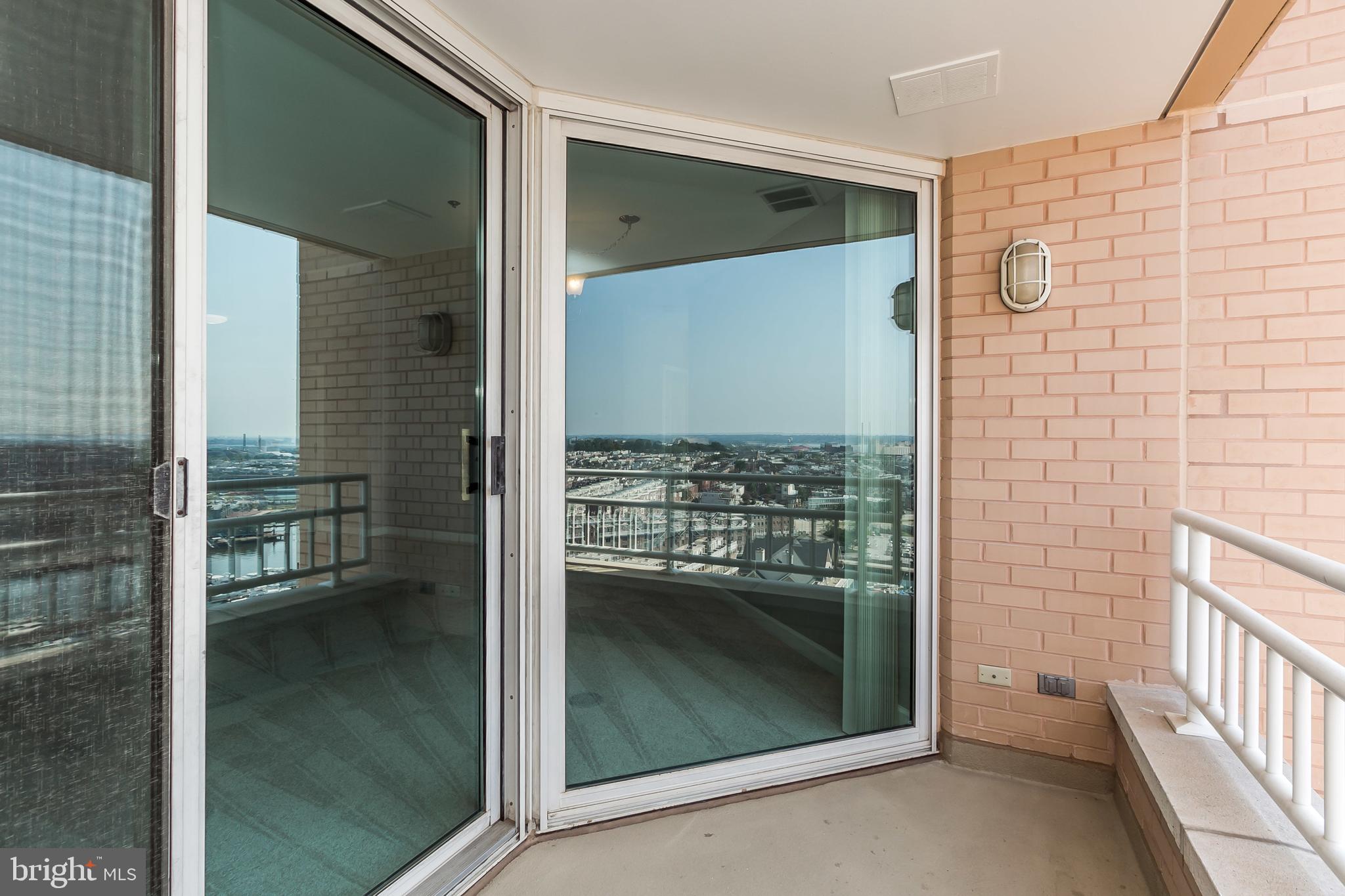 HARBORVIEW - Residential Lease