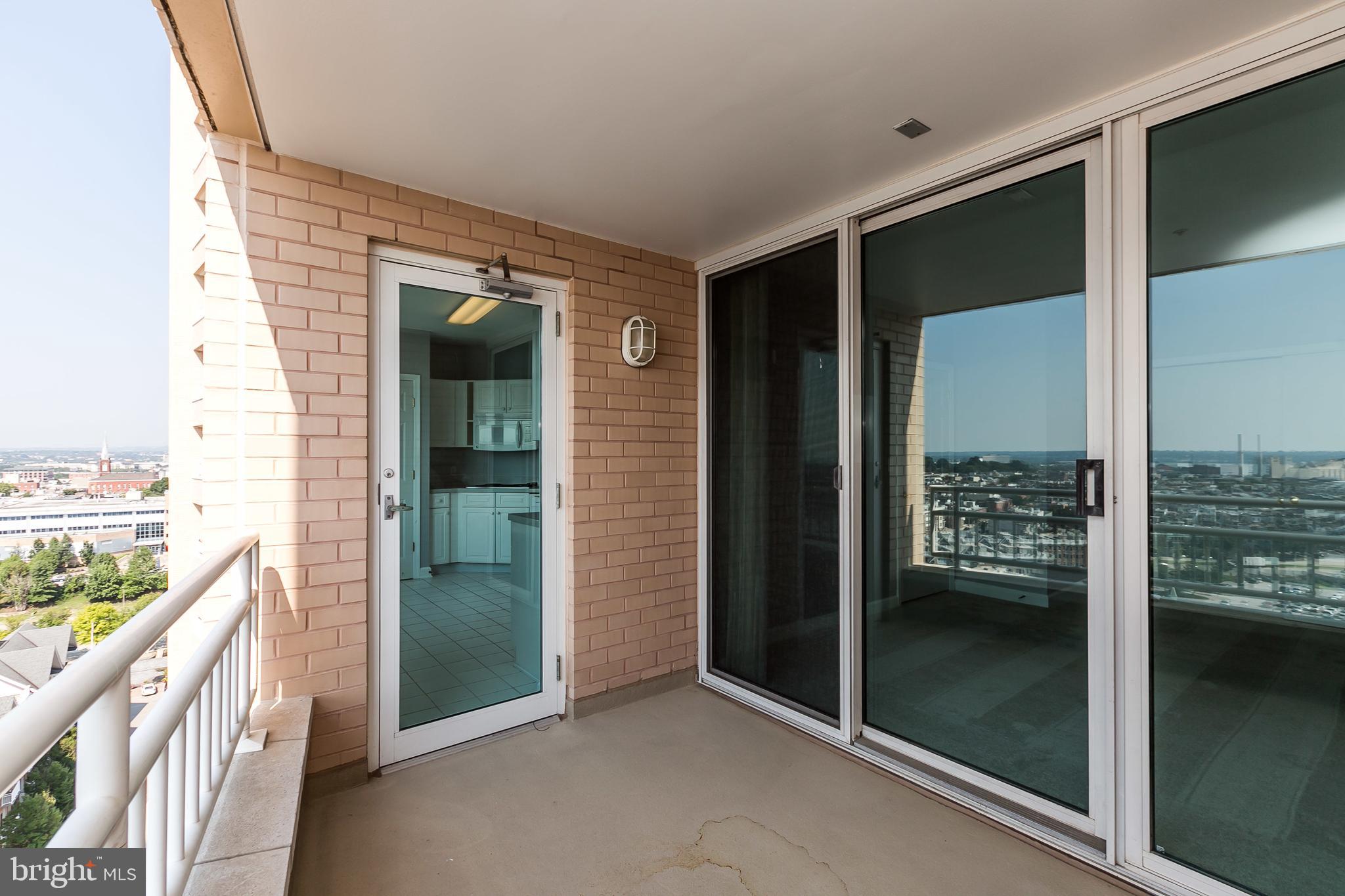 HARBORVIEW - Residential Lease