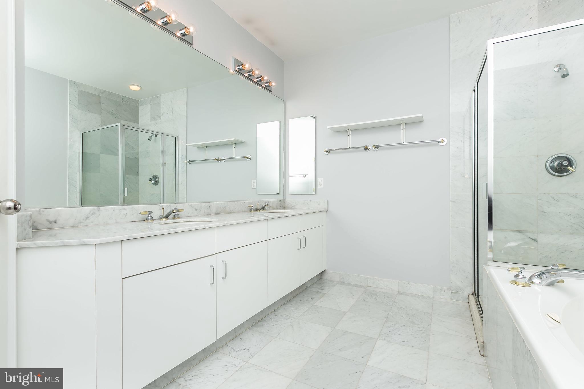 HARBORVIEW - Residential Lease