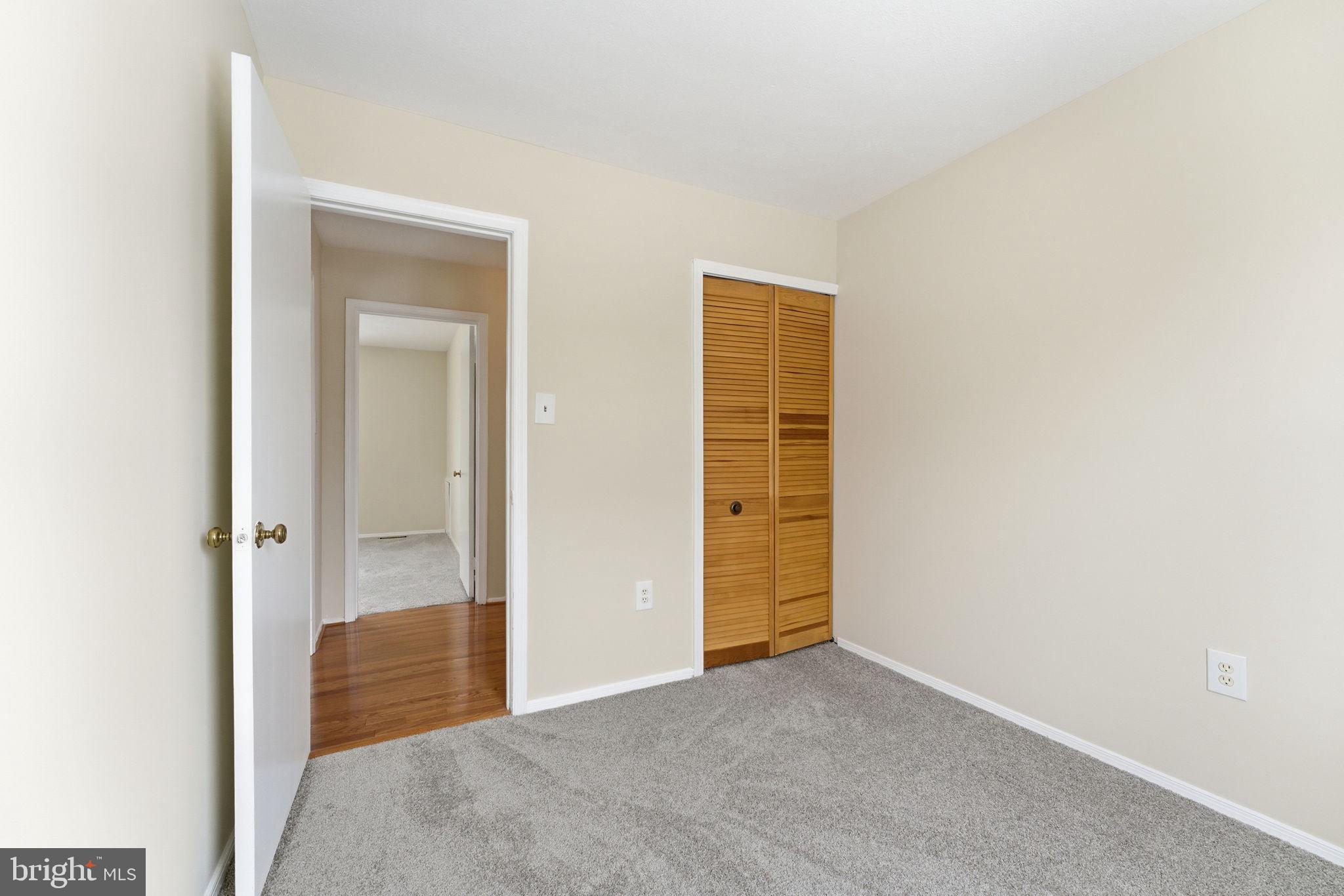 RAMBLING HILLS - Residential