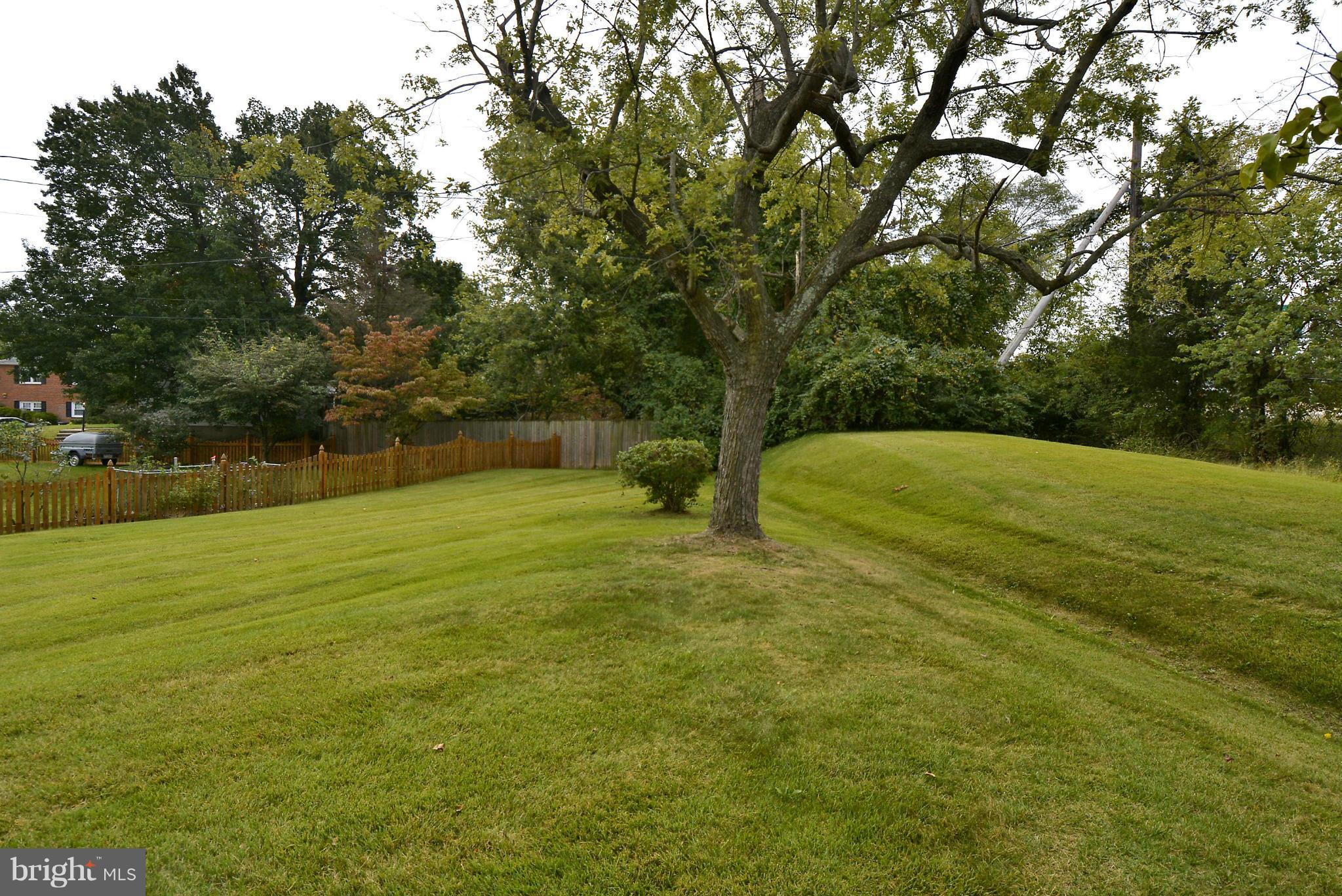 RIDGEFIELD - Residential