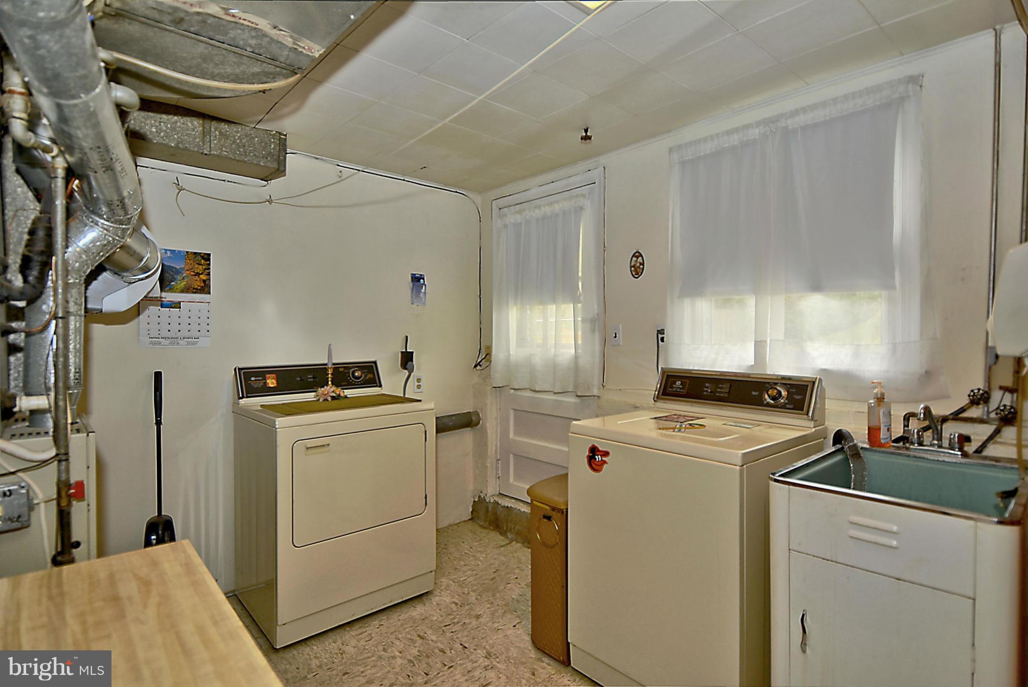 RIDGEFIELD - Residential