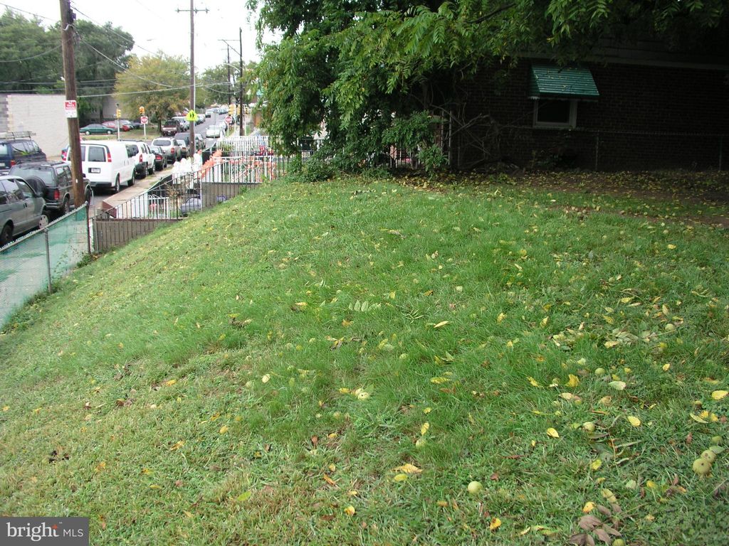 Photo of 6422 Tulip Street, PHILADELPHIA, PA 19135 (MLS # PAPH2132638)