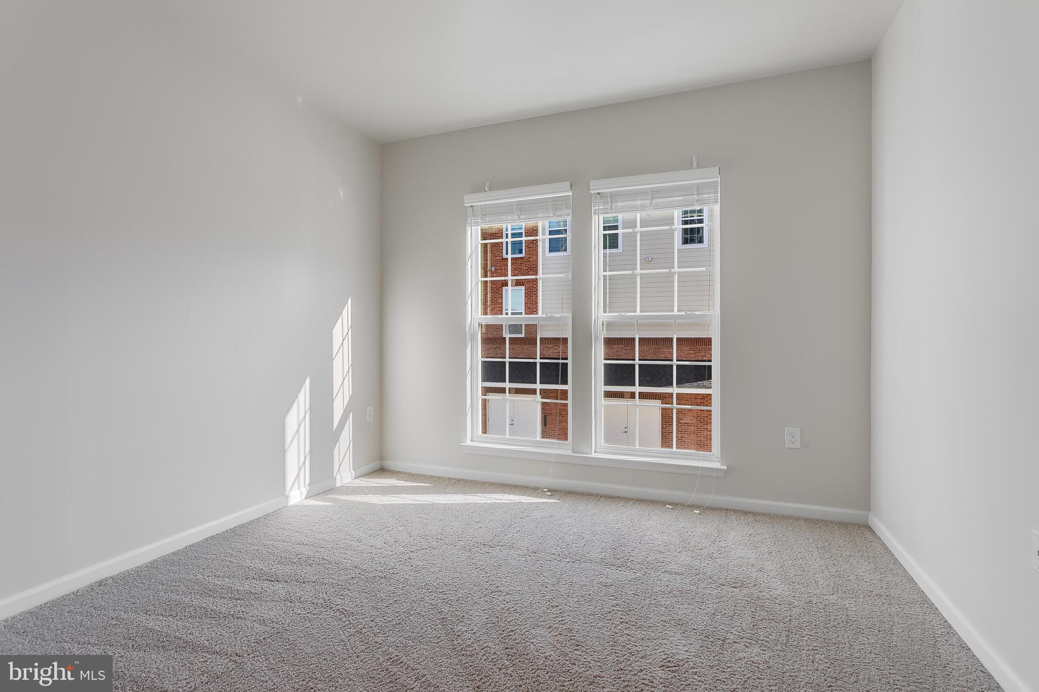 GOOSE CREEK - Residential